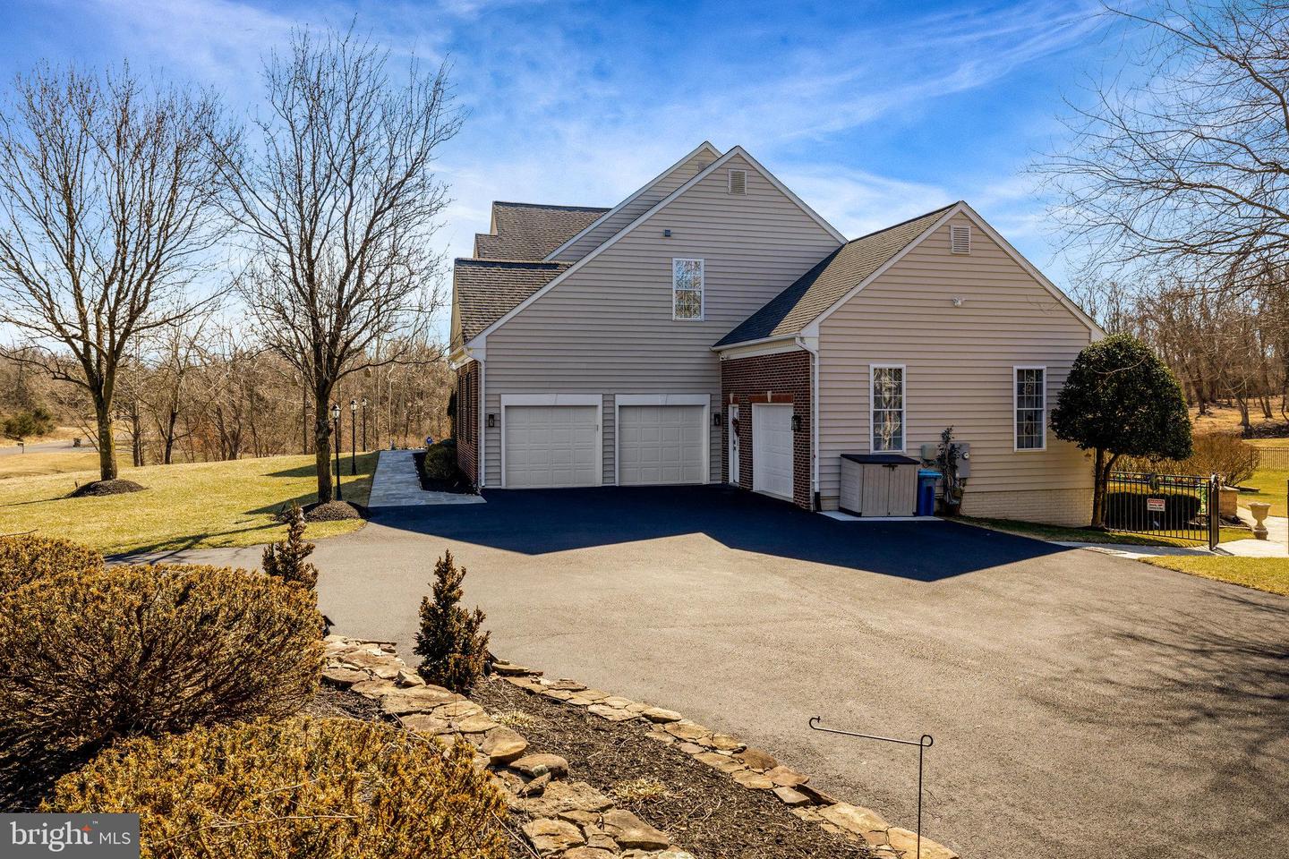 3050 CAMPTOWN CT, HAYMARKET, Virginia 20169, 5 Bedrooms Bedrooms, ,4 BathroomsBathrooms,Residential,For sale,3050 CAMPTOWN CT,VAPW2087456 MLS # VAPW2087456