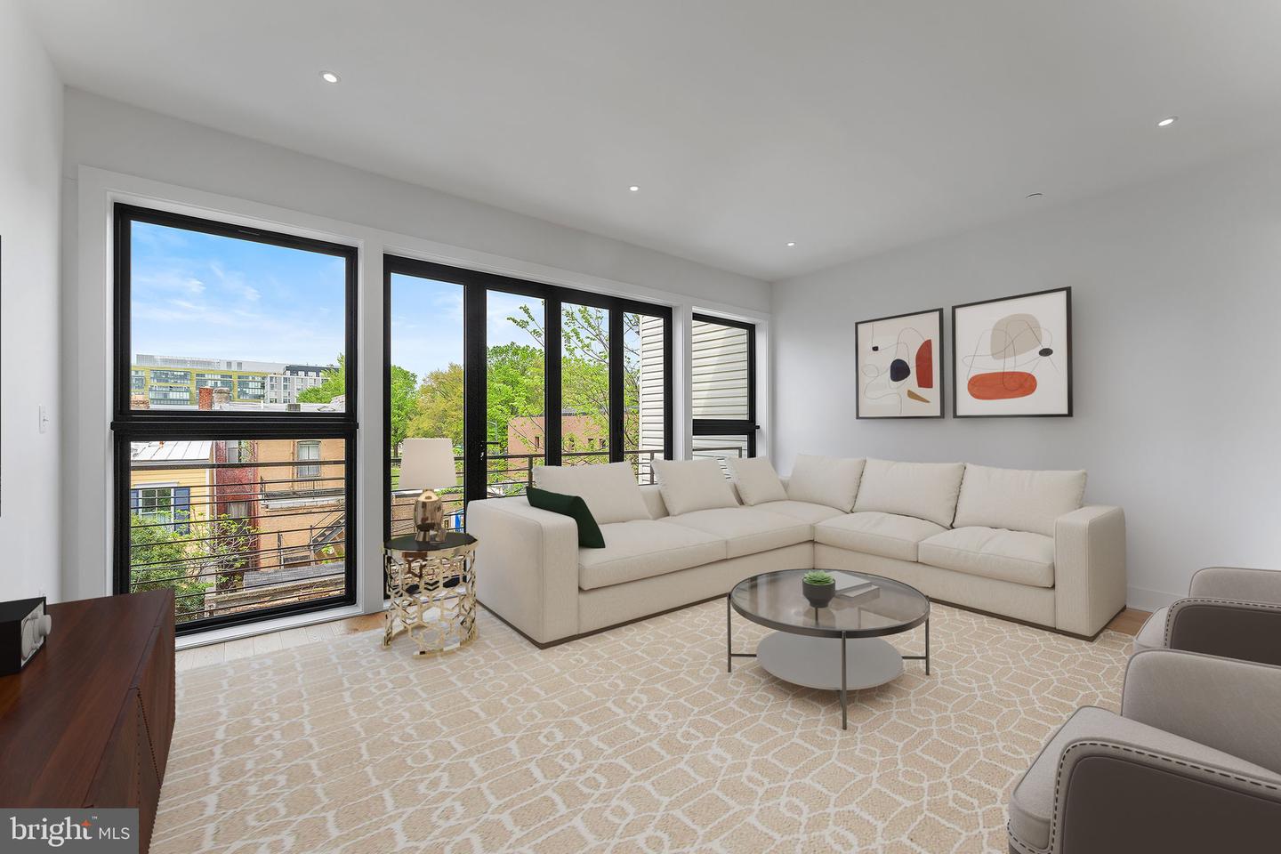 1414 5TH ST NW #B, WASHINGTON, District Of Columbia 20001, 3 Bedrooms Bedrooms, ,3 BathroomsBathrooms,Residential,For sale,1414 5TH ST NW #B,DCDC2186828 MLS # DCDC2186828