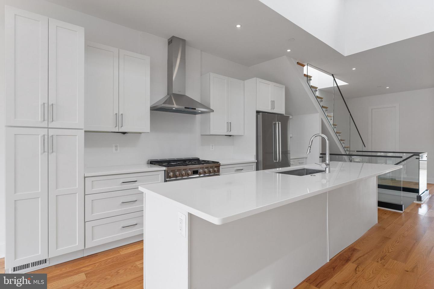 1414 5TH ST NW #B, WASHINGTON, District Of Columbia 20001, 3 Bedrooms Bedrooms, ,3 BathroomsBathrooms,Residential,For sale,1414 5TH ST NW #B,DCDC2186828 MLS # DCDC2186828