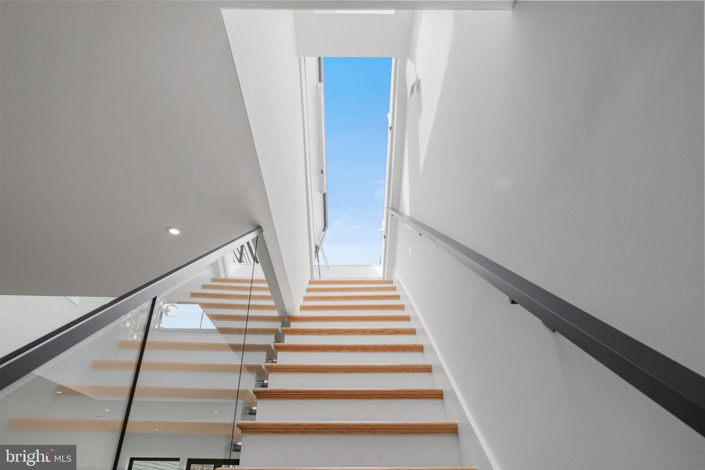 1414 5TH ST NW #B, WASHINGTON, District Of Columbia 20001, 3 Bedrooms Bedrooms, ,3 BathroomsBathrooms,Residential,For sale,1414 5TH ST NW #B,DCDC2186828 MLS # DCDC2186828