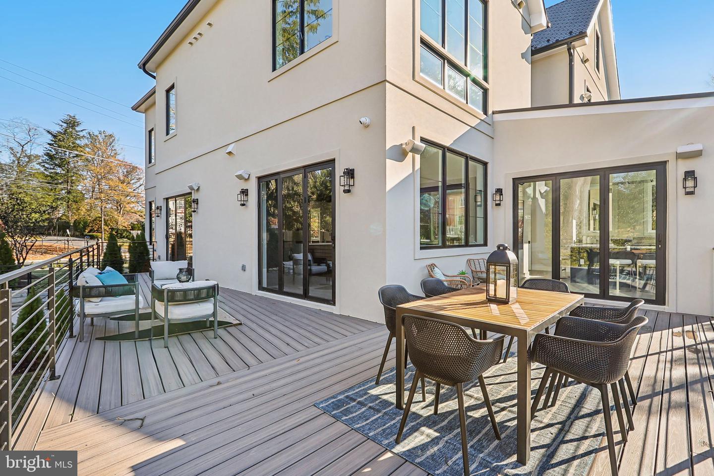 4920 LOUGHBORO RD NW, WASHINGTON, District Of Columbia 20016, 7 Bedrooms Bedrooms, ,8 BathroomsBathrooms,Residential,For sale,4920 LOUGHBORO RD NW,DCDC2187952 MLS # DCDC2187952