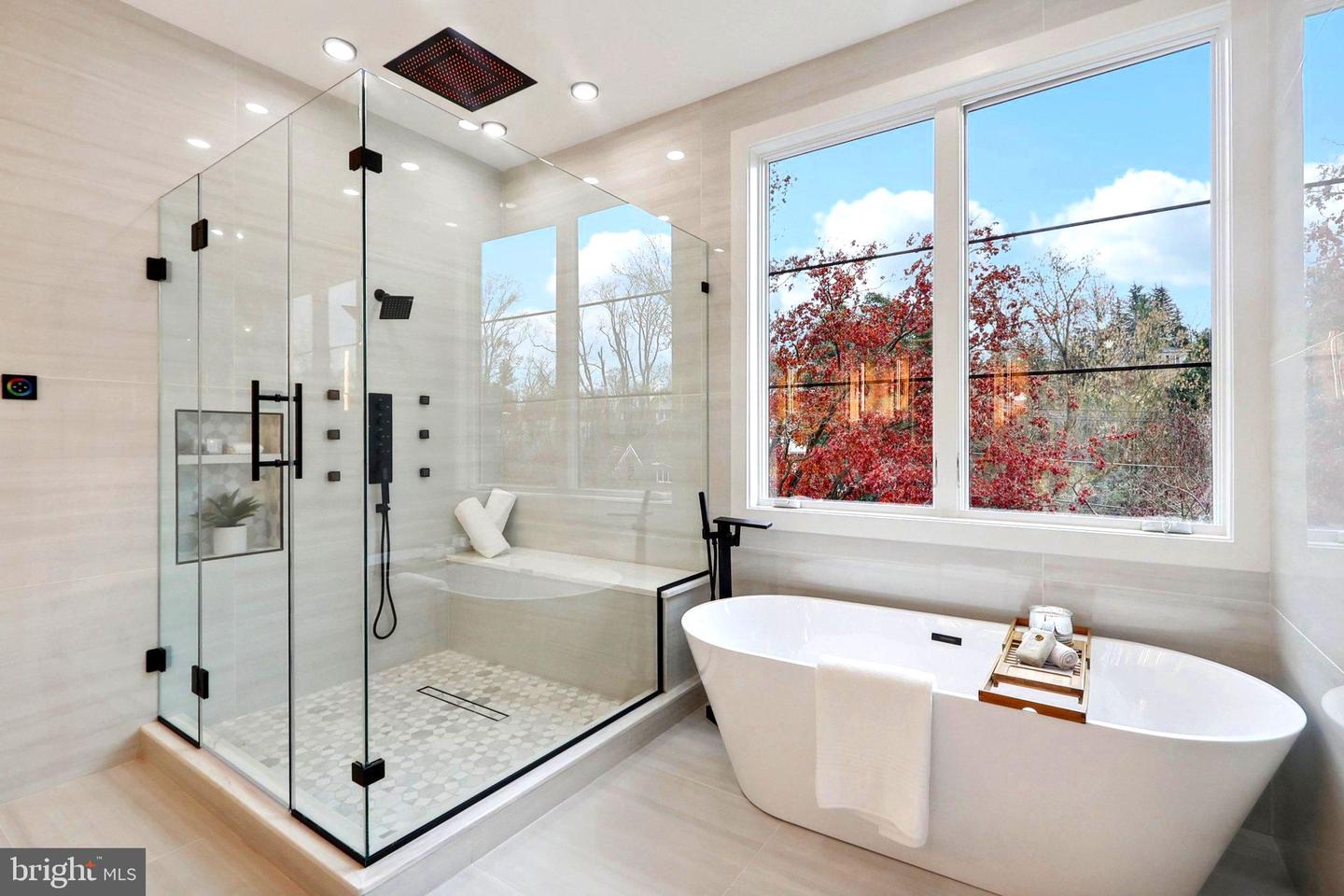 4920 LOUGHBORO RD NW, WASHINGTON, District Of Columbia 20016, 7 Bedrooms Bedrooms, ,8 BathroomsBathrooms,Residential,For sale,4920 LOUGHBORO RD NW,DCDC2187952 MLS # DCDC2187952