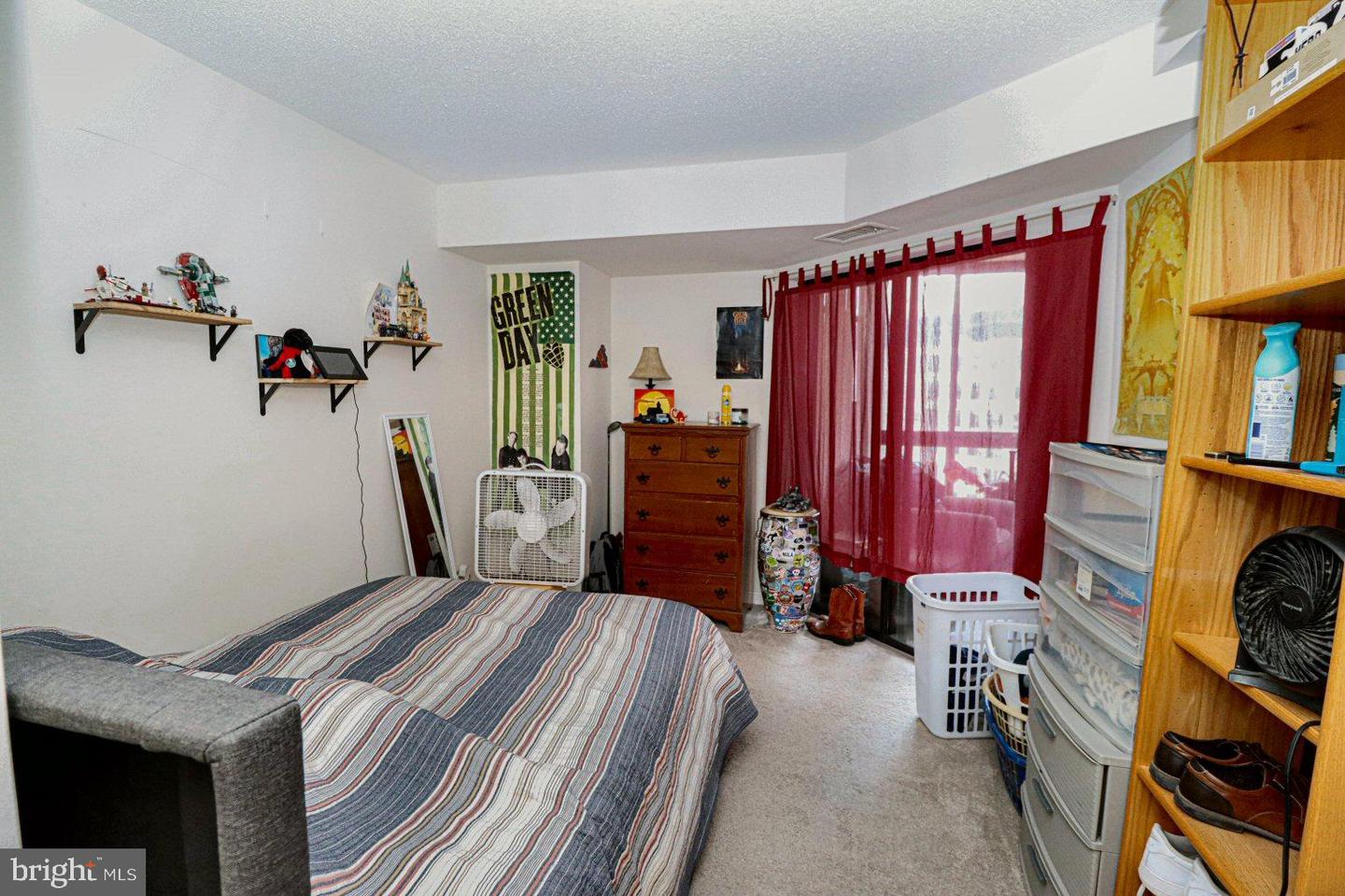 900 N STAFFORD ST #1408, ARLINGTON, Virginia 22203, 2 Bedrooms Bedrooms, ,2 BathroomsBathrooms,Residential,For sale,900 N STAFFORD ST #1408,VAAR2054686 MLS # VAAR2054686
