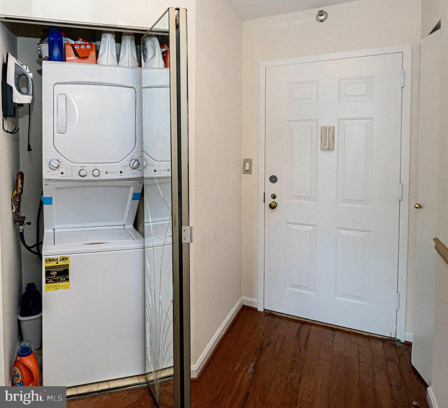 900 N STAFFORD ST #1408, ARLINGTON, Virginia 22203, 2 Bedrooms Bedrooms, ,2 BathroomsBathrooms,Residential,For sale,900 N STAFFORD ST #1408,VAAR2054686 MLS # VAAR2054686