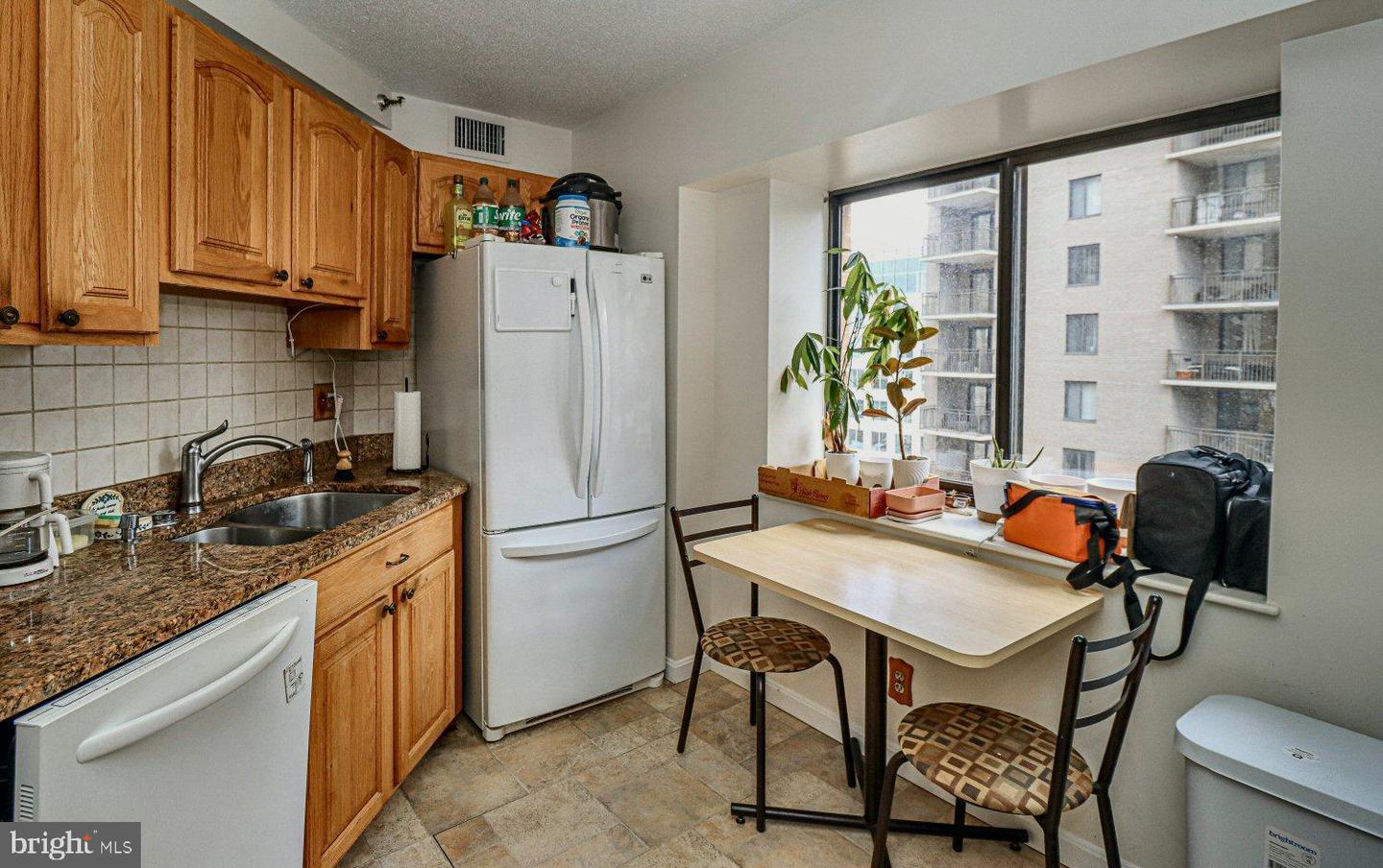 900 N STAFFORD ST #1408, ARLINGTON, Virginia 22203, 2 Bedrooms Bedrooms, ,2 BathroomsBathrooms,Residential,For sale,900 N STAFFORD ST #1408,VAAR2054686 MLS # VAAR2054686
