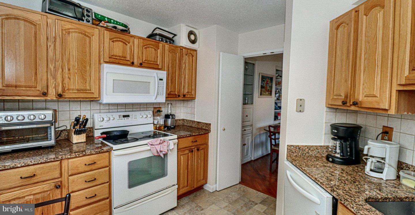 900 N STAFFORD ST #1408, ARLINGTON, Virginia 22203, 2 Bedrooms Bedrooms, ,2 BathroomsBathrooms,Residential,For sale,900 N STAFFORD ST #1408,VAAR2054686 MLS # VAAR2054686