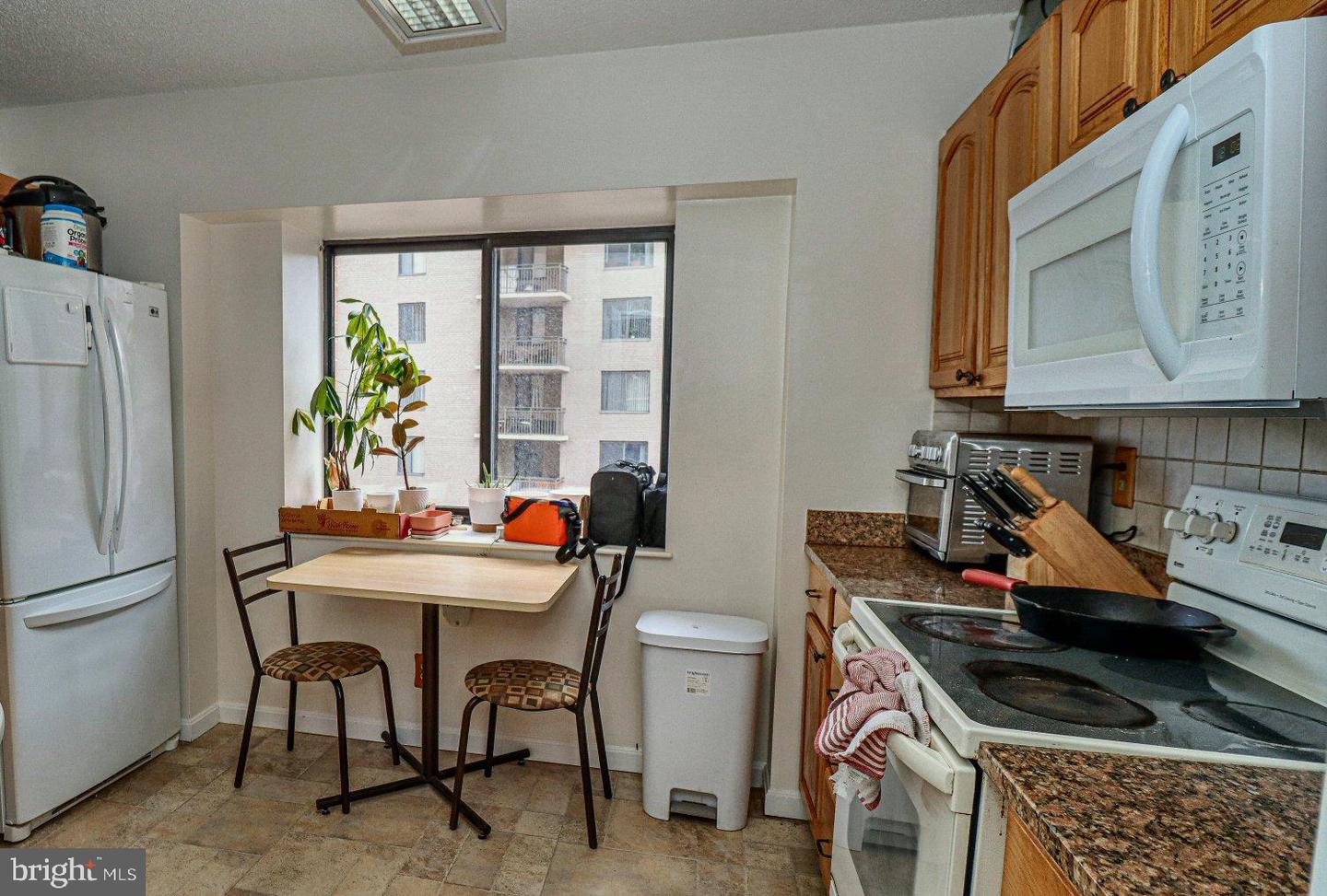 900 N STAFFORD ST #1408, ARLINGTON, Virginia 22203, 2 Bedrooms Bedrooms, ,2 BathroomsBathrooms,Residential,For sale,900 N STAFFORD ST #1408,VAAR2054686 MLS # VAAR2054686