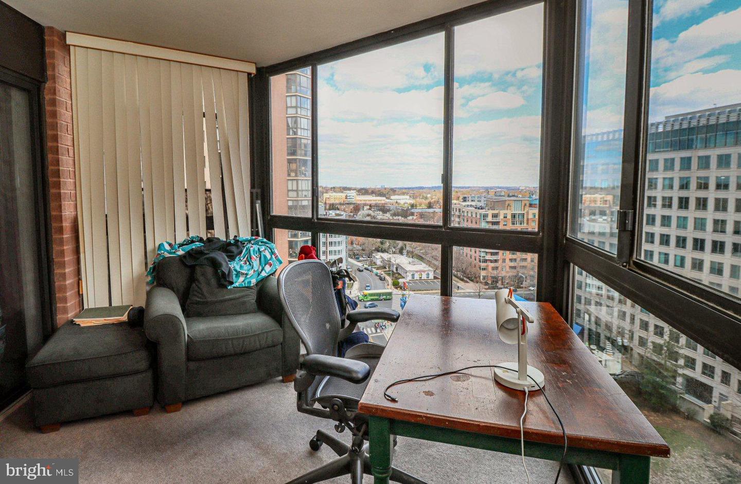 900 N STAFFORD ST #1408, ARLINGTON, Virginia 22203, 2 Bedrooms Bedrooms, ,2 BathroomsBathrooms,Residential,For sale,900 N STAFFORD ST #1408,VAAR2054686 MLS # VAAR2054686
