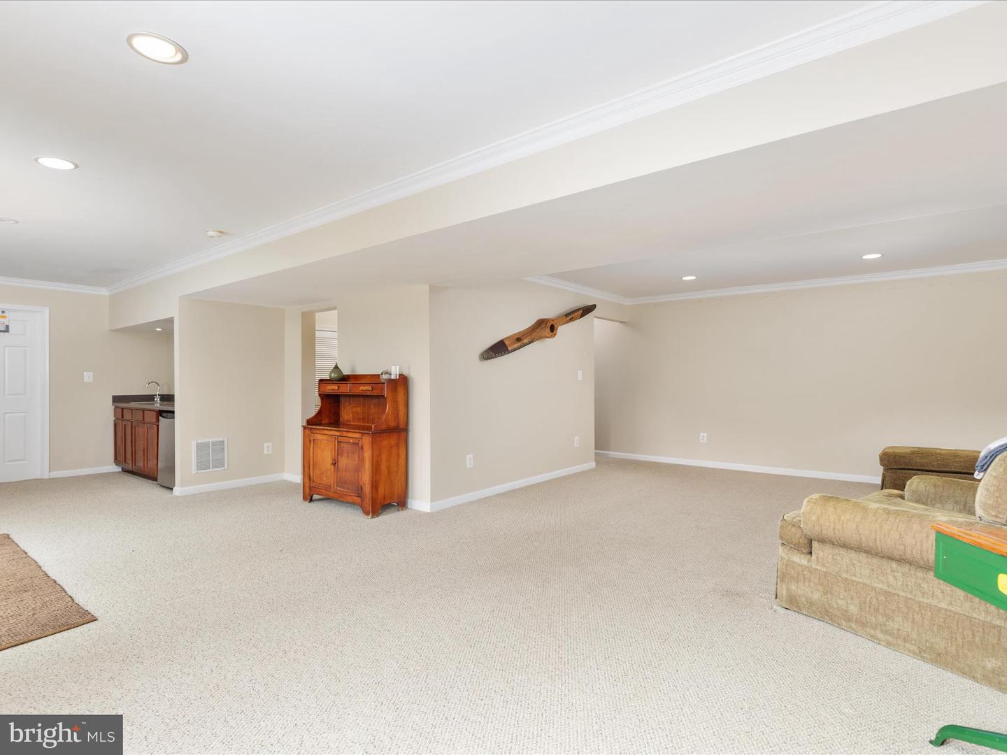 36823 SHOEMAKER SCHOOL RD, PURCELLVILLE, Virginia 20132, 5 Bedrooms Bedrooms, ,3 BathroomsBathrooms,Residential,For sale,36823 SHOEMAKER SCHOOL RD,VALO2092696 MLS # VALO2092696