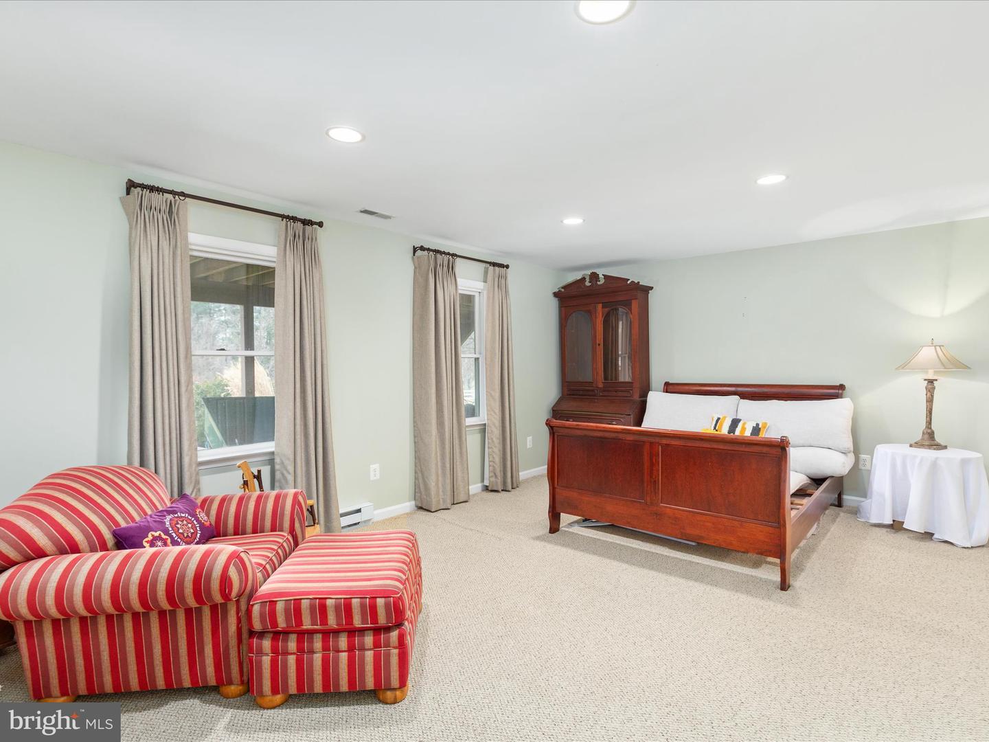 36823 SHOEMAKER SCHOOL RD, PURCELLVILLE, Virginia 20132, 5 Bedrooms Bedrooms, ,3 BathroomsBathrooms,Residential,For sale,36823 SHOEMAKER SCHOOL RD,VALO2092696 MLS # VALO2092696