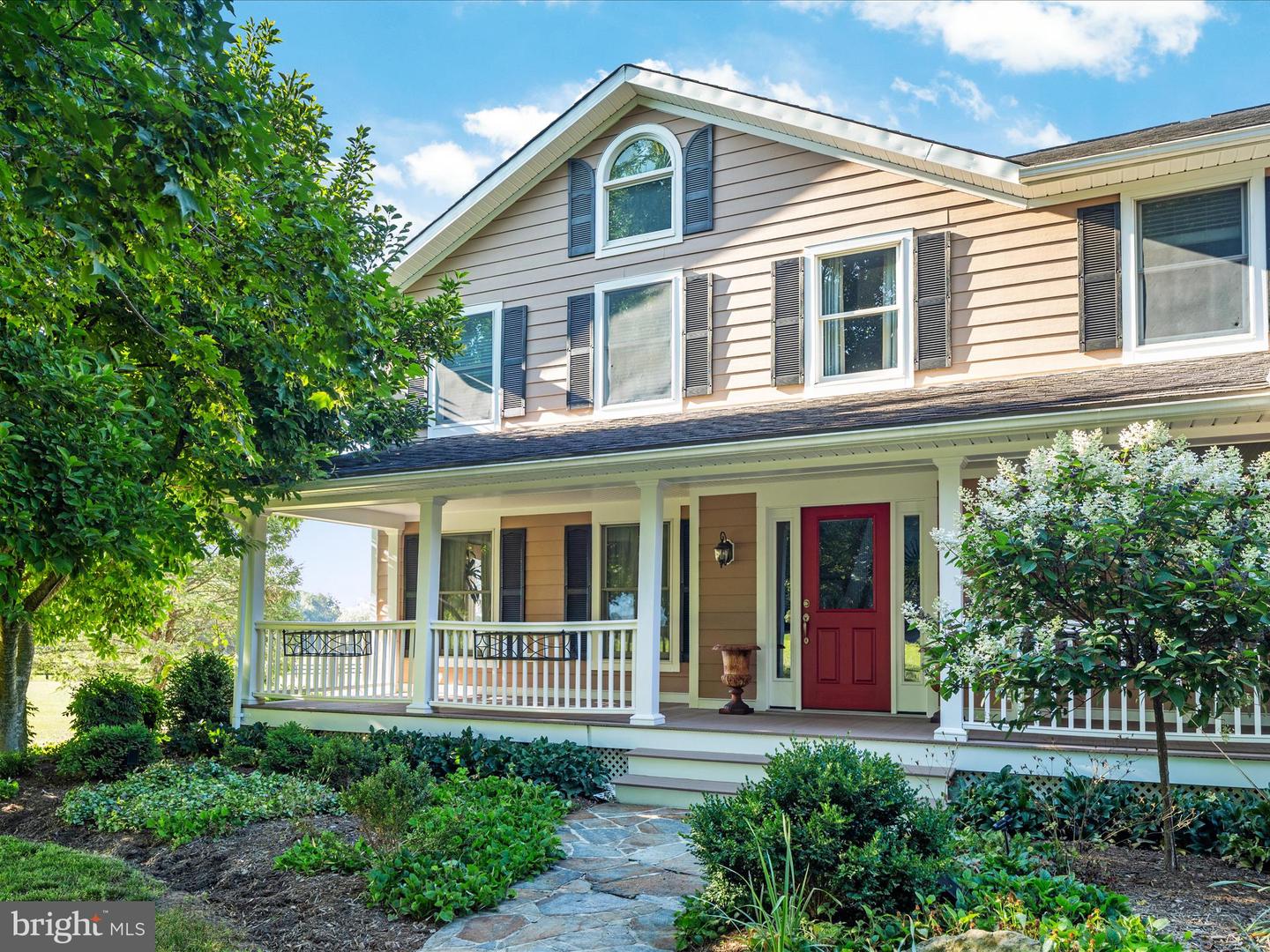 36823 SHOEMAKER SCHOOL RD, PURCELLVILLE, Virginia 20132, 5 Bedrooms Bedrooms, ,3 BathroomsBathrooms,Residential,For sale,36823 SHOEMAKER SCHOOL RD,VALO2092696 MLS # VALO2092696