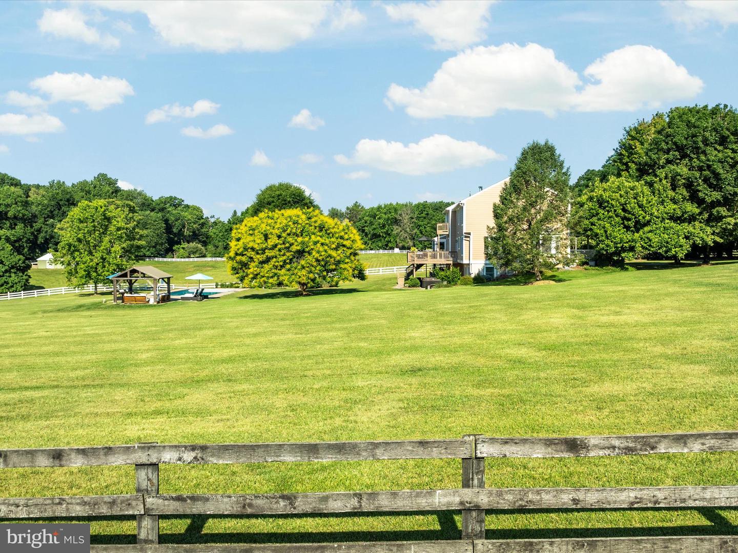 36823 SHOEMAKER SCHOOL RD, PURCELLVILLE, Virginia 20132, 5 Bedrooms Bedrooms, ,3 BathroomsBathrooms,Residential,For sale,36823 SHOEMAKER SCHOOL RD,VALO2092696 MLS # VALO2092696