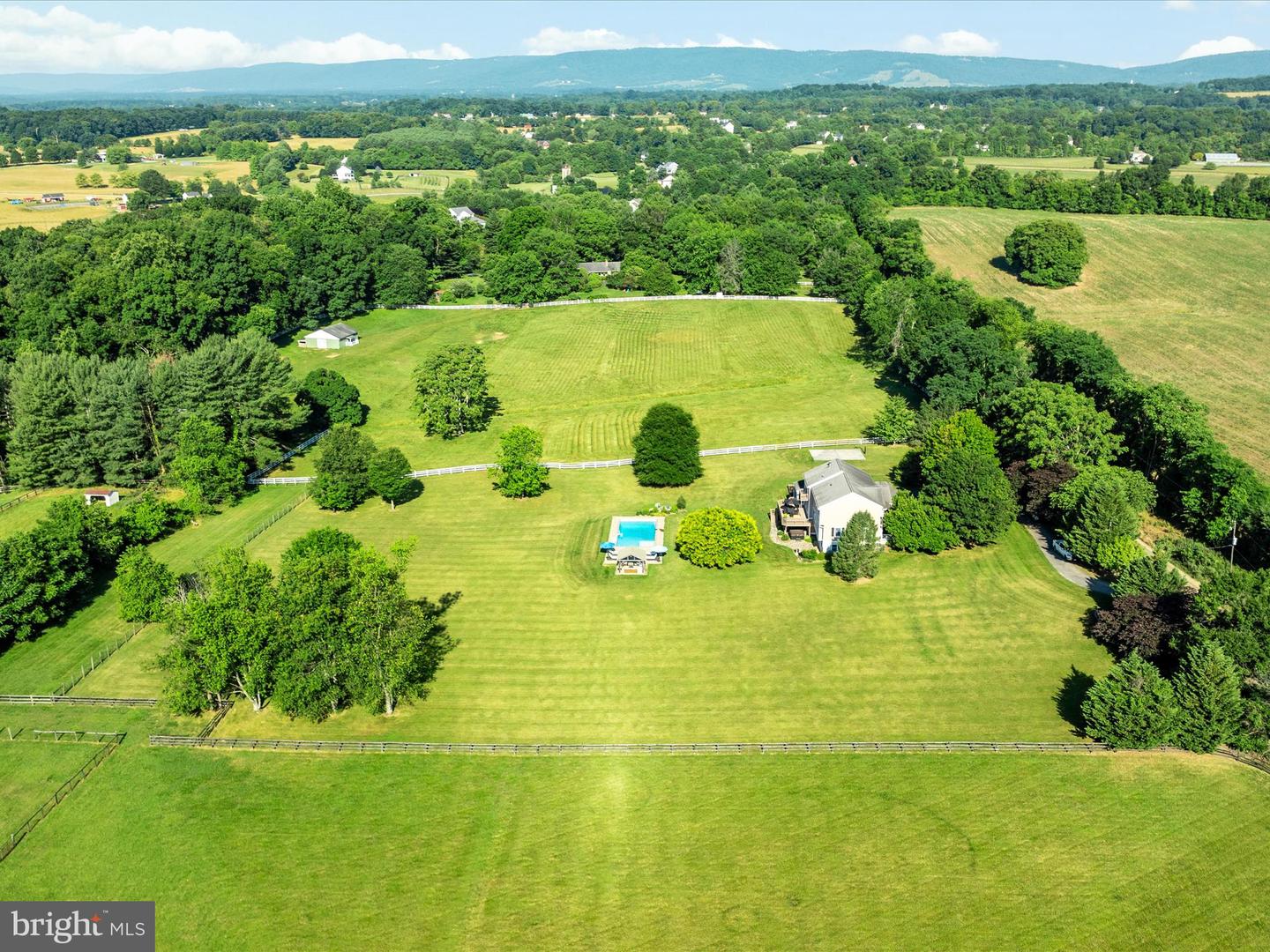 36823 SHOEMAKER SCHOOL RD, PURCELLVILLE, Virginia 20132, 5 Bedrooms Bedrooms, ,3 BathroomsBathrooms,Residential,For sale,36823 SHOEMAKER SCHOOL RD,VALO2092696 MLS # VALO2092696