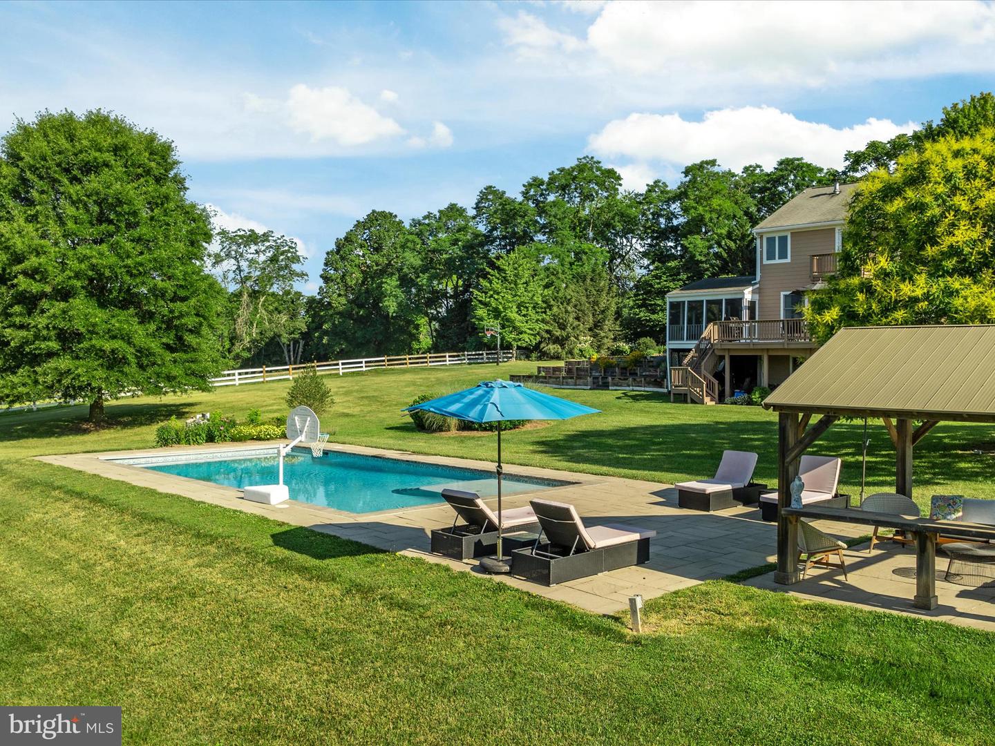 36823 SHOEMAKER SCHOOL RD, PURCELLVILLE, Virginia 20132, 5 Bedrooms Bedrooms, ,3 BathroomsBathrooms,Residential,For sale,36823 SHOEMAKER SCHOOL RD,VALO2092696 MLS # VALO2092696