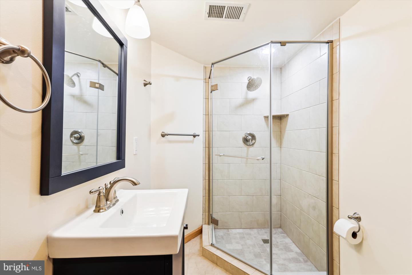 6364 EVANGELINE LN, ALEXANDRIA, Virginia 22312, 5 Bedrooms Bedrooms, ,4 BathroomsBathrooms,Residential,For sale,6364 EVANGELINE LN,VAFX2232876 MLS # VAFX2232876