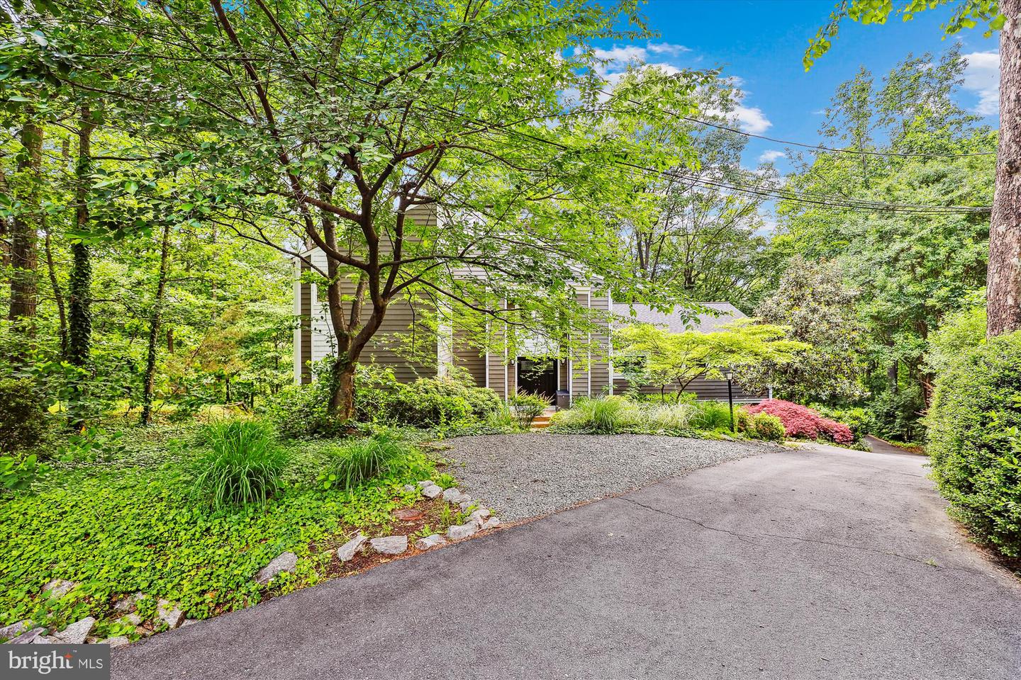 6364 EVANGELINE LN, ALEXANDRIA, Virginia 22312, 5 Bedrooms Bedrooms, ,4 BathroomsBathrooms,Residential,For sale,6364 EVANGELINE LN,VAFX2232876 MLS # VAFX2232876