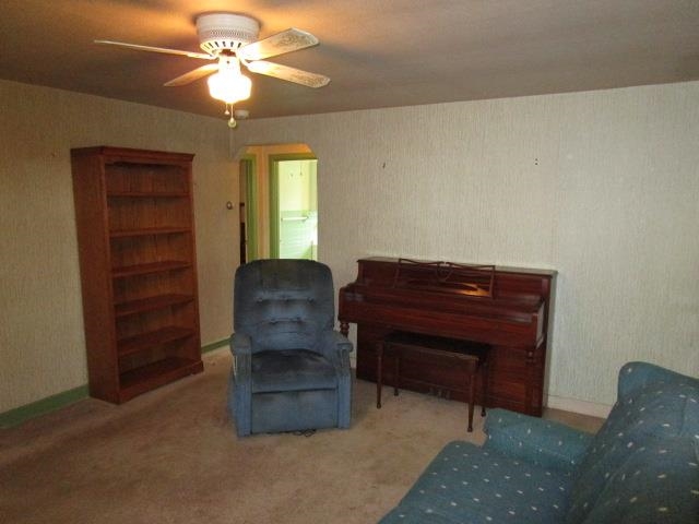 106 GRUBERT AVE, STAUNTON, Virginia 24401, 2 Bedrooms Bedrooms, ,1 BathroomBathrooms,Residential,106 GRUBERT AVE,665024 MLS # 665024