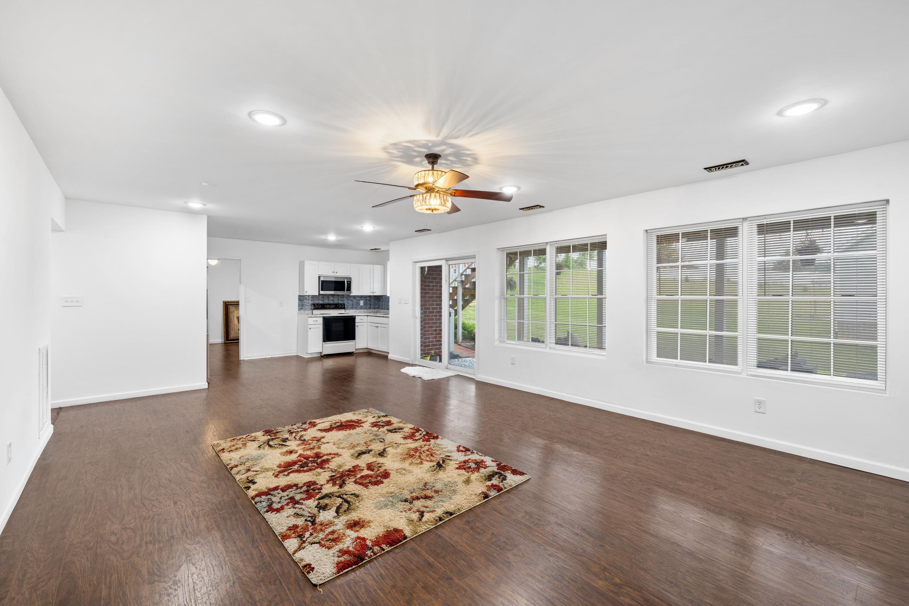 4220 TRAVELER RD, ROCKINGHAM, Virginia 22801, 7 Bedrooms Bedrooms, ,5 BathroomsBathrooms,Residential,4220 TRAVELER RD,665041 MLS # 665041