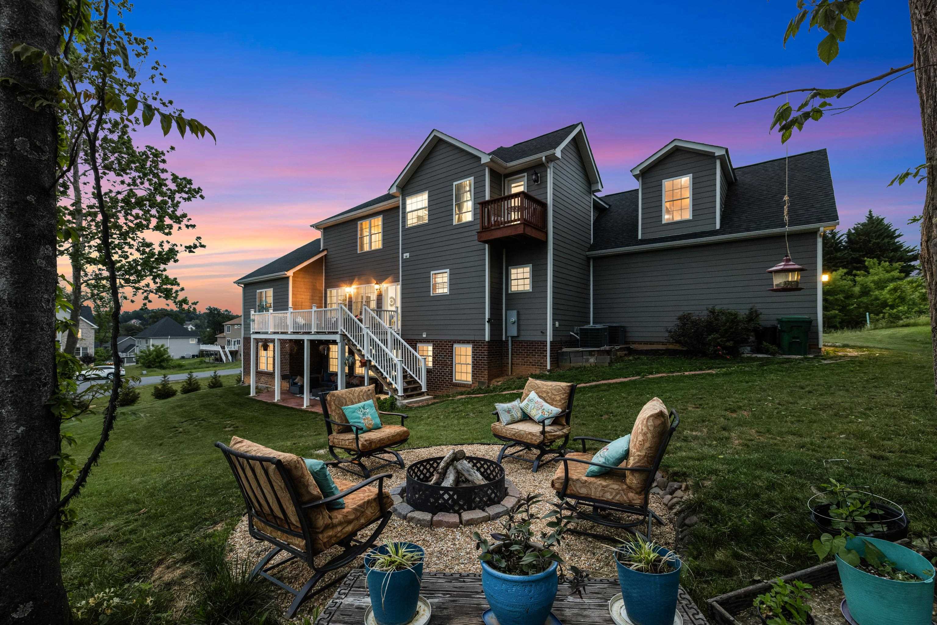 4220 TRAVELER RD, ROCKINGHAM, Virginia 22801, 7 Bedrooms Bedrooms, ,5 BathroomsBathrooms,Residential,4220 TRAVELER RD,665041 MLS # 665041