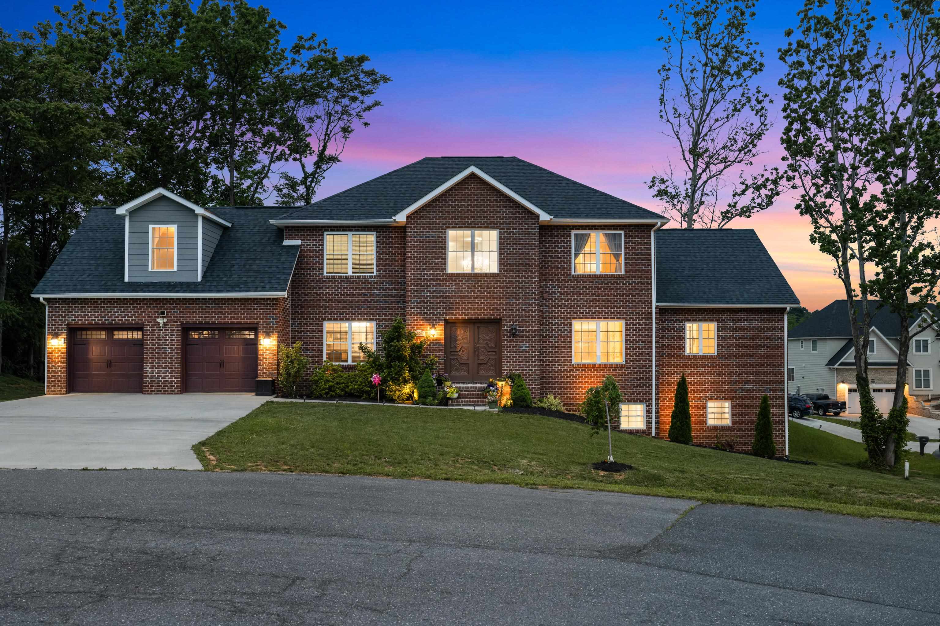 4220 TRAVELER RD, ROCKINGHAM, Virginia 22801, 7 Bedrooms Bedrooms, ,5 BathroomsBathrooms,Residential,4220 TRAVELER RD,665041 MLS # 665041