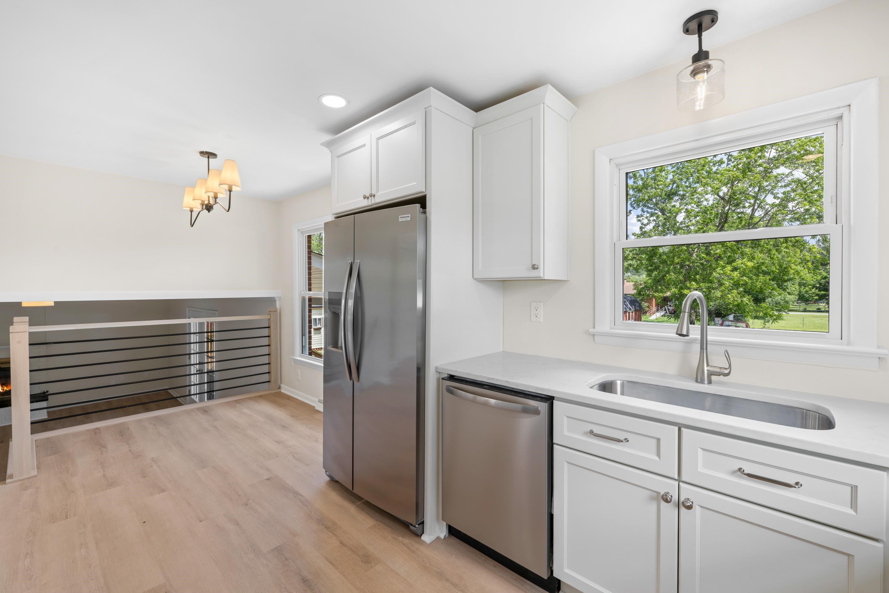 96 FEATHERSTONE DR, LYNDHURST, Virginia 22952, 3 Bedrooms Bedrooms, ,2 BathroomsBathrooms,Residential,96 FEATHERSTONE DR,665046 MLS # 665046