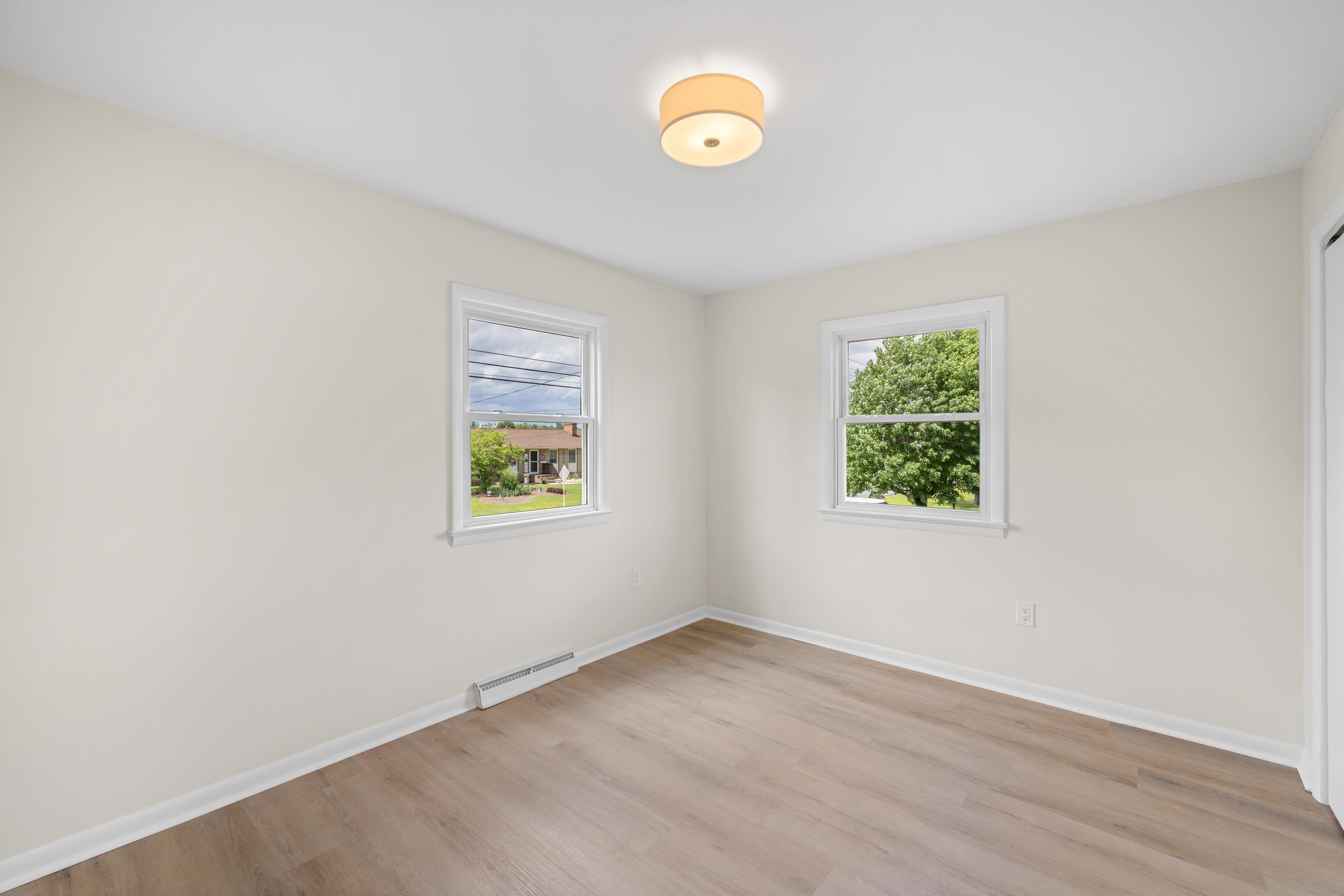 96 FEATHERSTONE DR, LYNDHURST, Virginia 22952, 3 Bedrooms Bedrooms, ,2 BathroomsBathrooms,Residential,96 FEATHERSTONE DR,665046 MLS # 665046