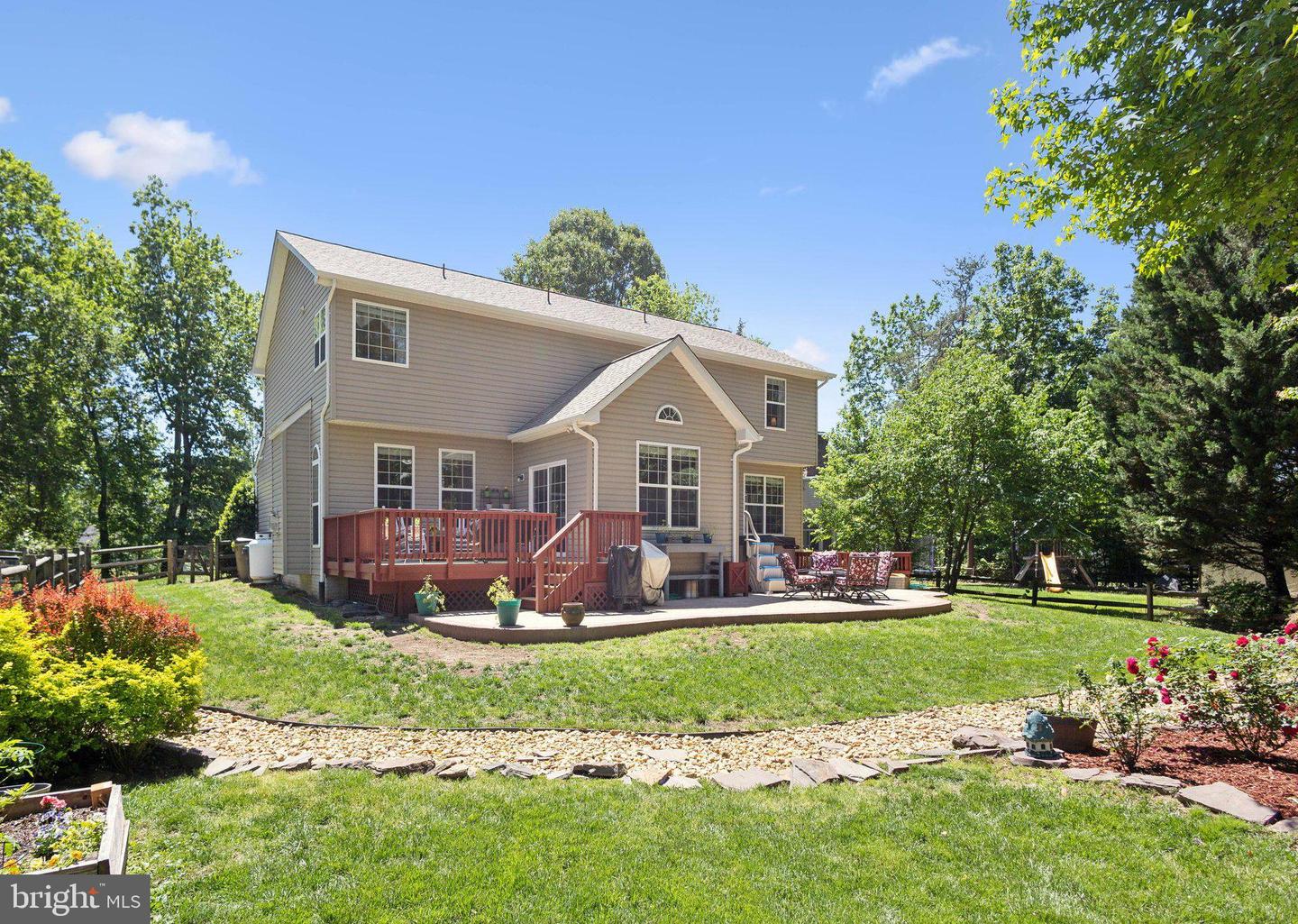 2160 AQUIA DR, STAFFORD, Virginia 22554, 4 Bedrooms Bedrooms, ,3 BathroomsBathrooms,Residential,For sale,2160 AQUIA DR,VAST2037934 MLS # VAST2037934
