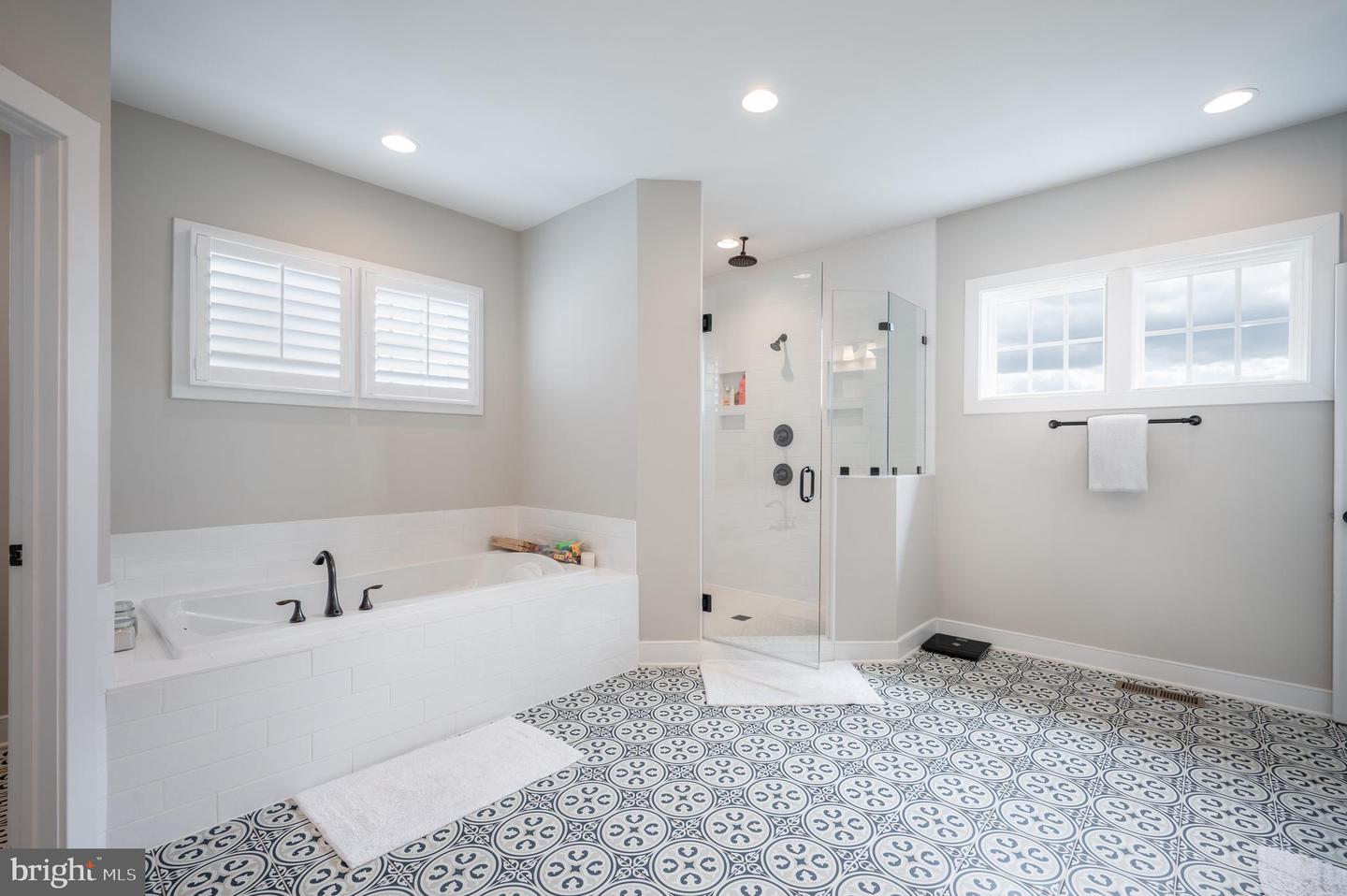 6515 BLUEBILL LN, ALEXANDRIA, Virginia 22307, 6 Bedrooms Bedrooms, ,5 BathroomsBathrooms,Residential,For sale,6515 BLUEBILL LN,VAFX2236398 MLS # VAFX2236398