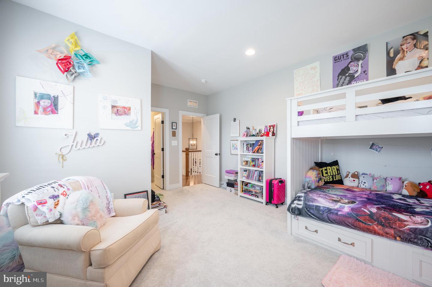 6515 BLUEBILL LN, ALEXANDRIA, Virginia 22307, 6 Bedrooms Bedrooms, ,5 BathroomsBathrooms,Residential,For sale,6515 BLUEBILL LN,VAFX2236398 MLS # VAFX2236398
