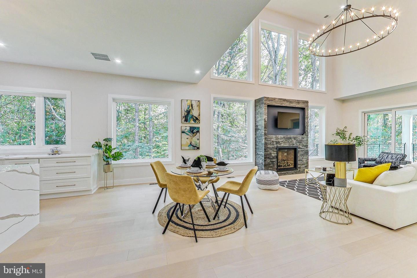 6634 DAVIS FORD RD, MANASSAS, Virginia 20111, 6 Bedrooms Bedrooms, ,6 BathroomsBathrooms,Residential,For sale,6634 DAVIS FORD RD,VAPW2093368 MLS # VAPW2093368