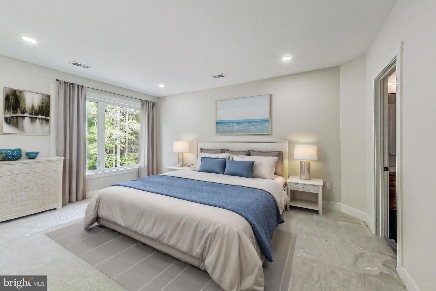 6634 DAVIS FORD RD, MANASSAS, Virginia 20111, 6 Bedrooms Bedrooms, ,6 BathroomsBathrooms,Residential,For sale,6634 DAVIS FORD RD,VAPW2093368 MLS # VAPW2093368