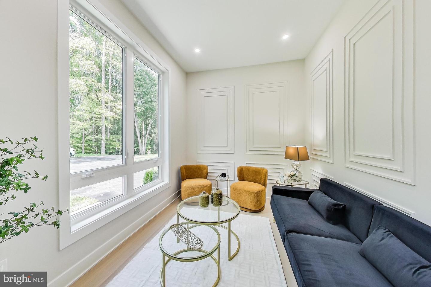 6634 DAVIS FORD RD, MANASSAS, Virginia 20111, 6 Bedrooms Bedrooms, ,6 BathroomsBathrooms,Residential,For sale,6634 DAVIS FORD RD,VAPW2093368 MLS # VAPW2093368
