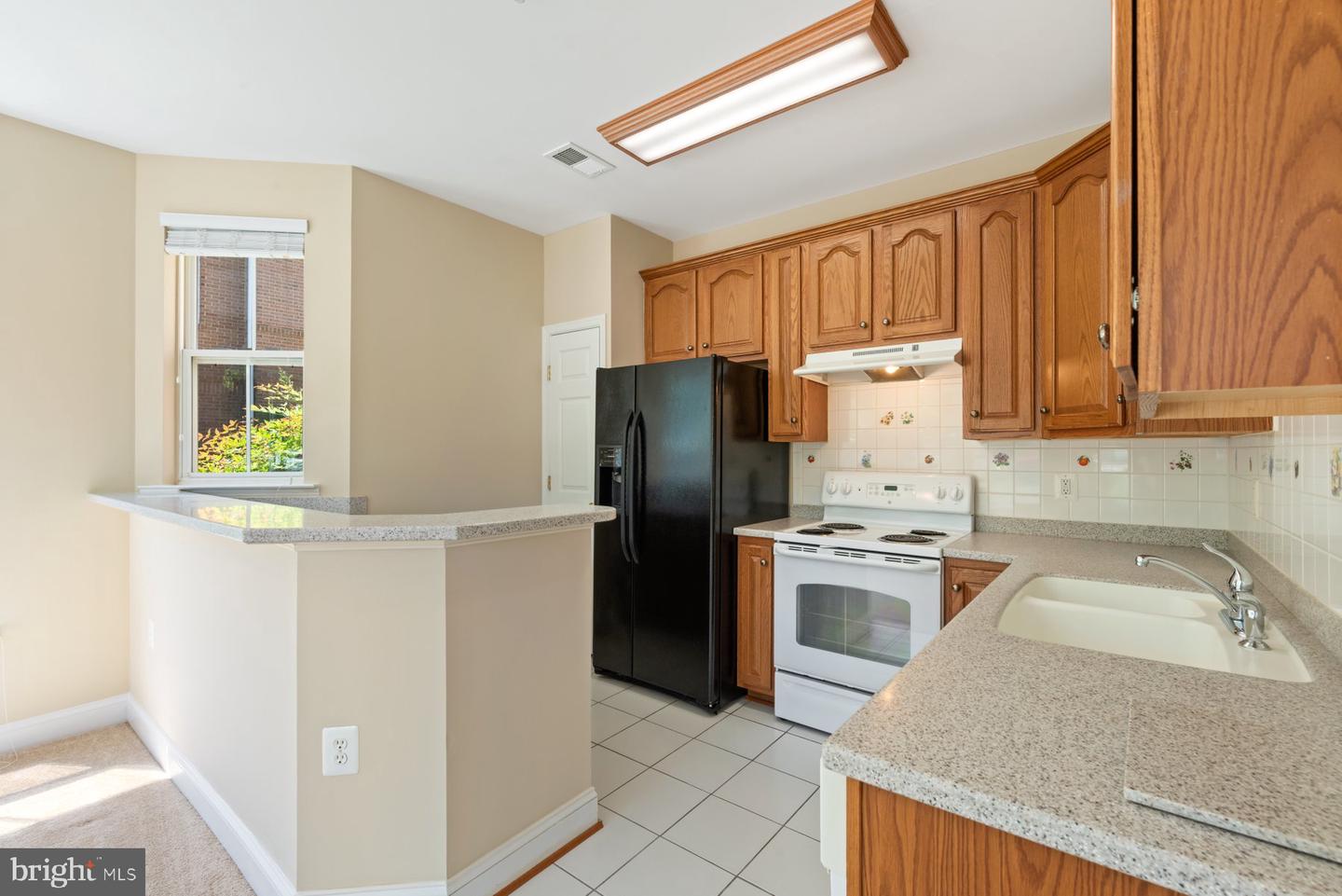 8600 LIBERTY TRL #102, MANASSAS, Virginia 20110, 1 Bedroom Bedrooms, 5 Rooms Rooms,1 BathroomBathrooms,Residential,For sale,8600 LIBERTY TRL #102,VAMN2008244 MLS # VAMN2008244