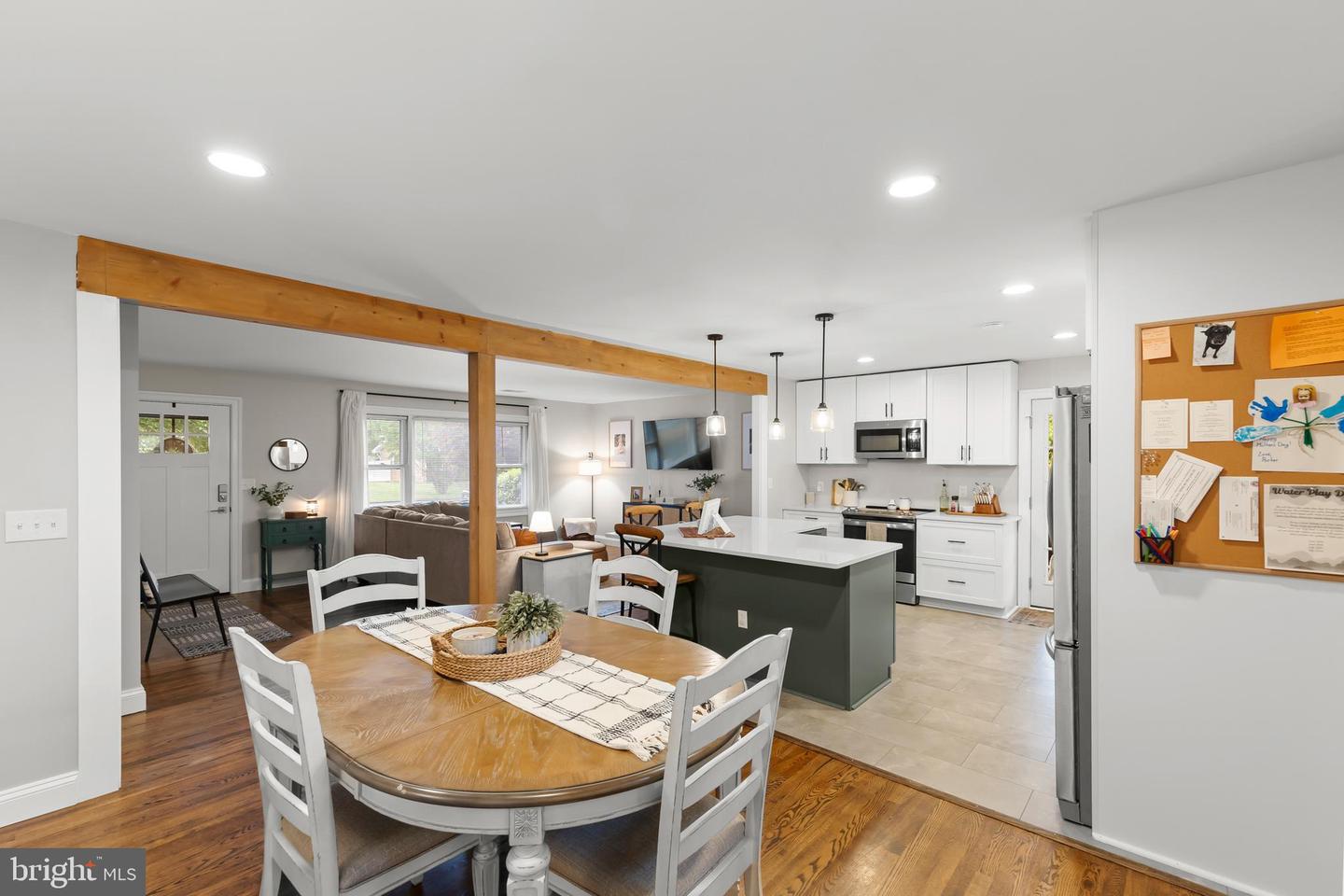 350 LANNY DR, WINCHESTER, Virginia 22601, 3 Bedrooms Bedrooms, ,2 BathroomsBathrooms,Residential,For sale,350 LANNY DR,VAWI2007632 MLS # VAWI2007632