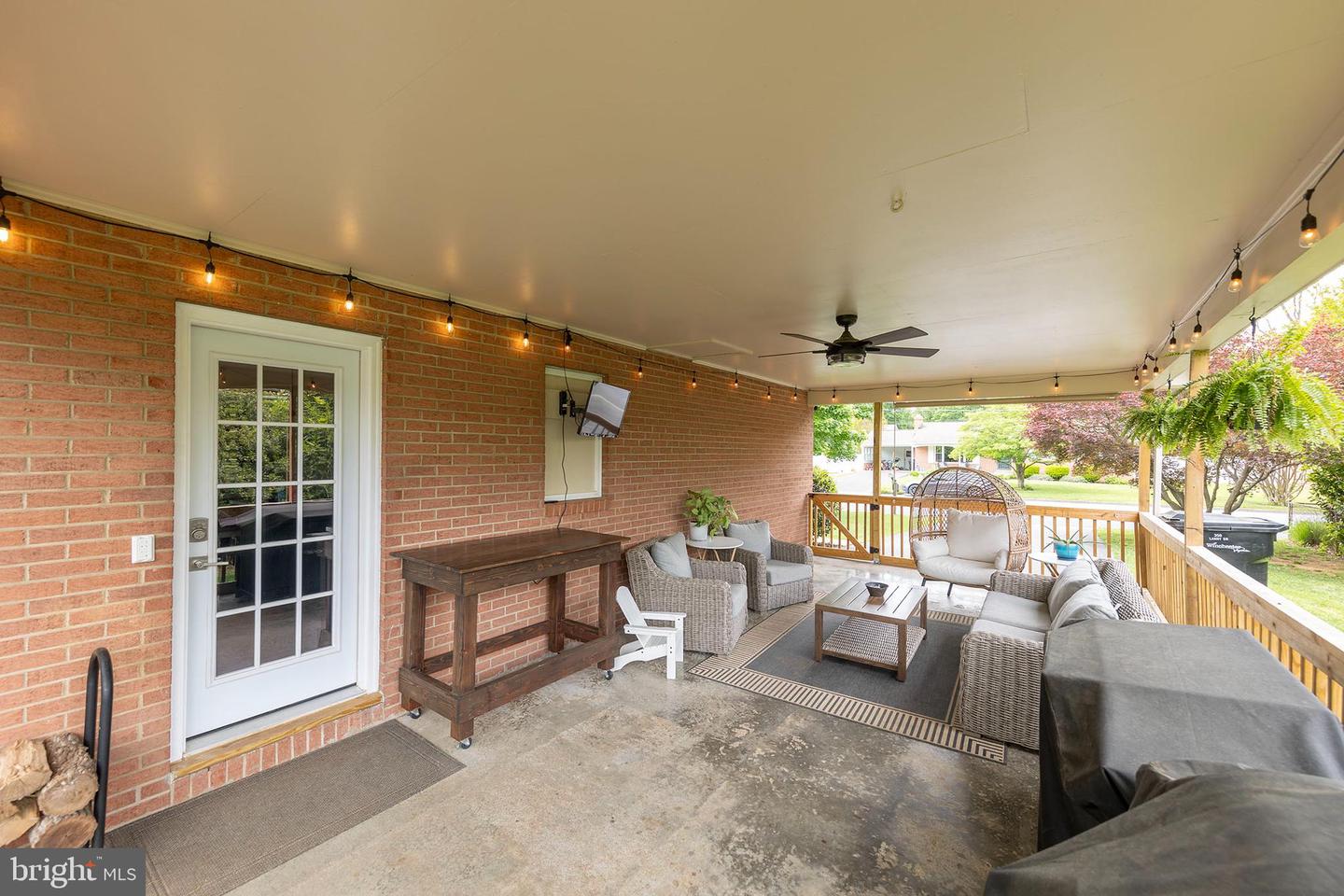 350 LANNY DR, WINCHESTER, Virginia 22601, 3 Bedrooms Bedrooms, ,2 BathroomsBathrooms,Residential,For sale,350 LANNY DR,VAWI2007632 MLS # VAWI2007632