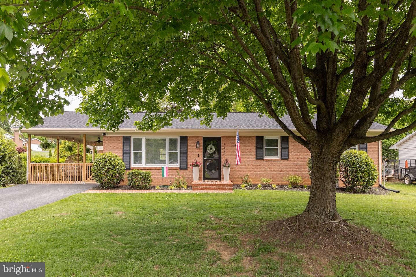 350 LANNY DR, WINCHESTER, Virginia 22601, 3 Bedrooms Bedrooms, ,2 BathroomsBathrooms,Residential,For sale,350 LANNY DR,VAWI2007632 MLS # VAWI2007632