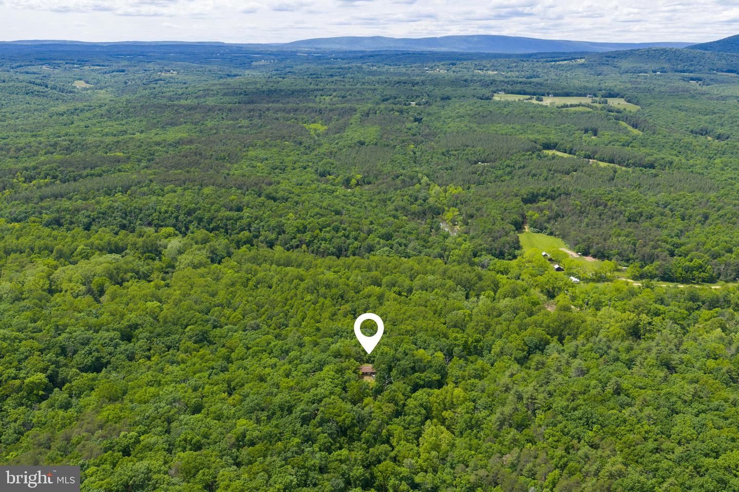 196 HODGES LN, WINCHESTER, Virginia 22603, 2 Bedrooms Bedrooms, ,1 BathroomBathrooms,Residential,For sale,196 HODGES LN,VAFV2033990 MLS # VAFV2033990