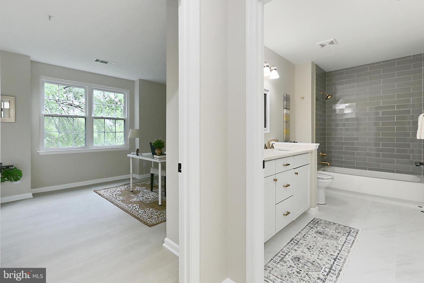 20301 BEECHWOOD TER #203, ASHBURN, Virginia 20147, 2 Bedrooms Bedrooms, ,1 BathroomBathrooms,Residential,For sale,20301 BEECHWOOD TER #203,VALO2095986 MLS # VALO2095986