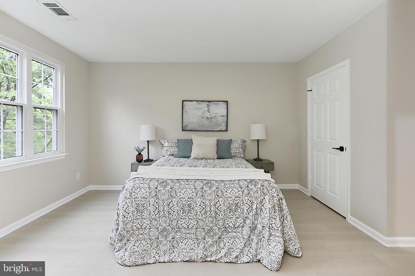 20301 BEECHWOOD TER #203, ASHBURN, Virginia 20147, 2 Bedrooms Bedrooms, ,1 BathroomBathrooms,Residential,For sale,20301 BEECHWOOD TER #203,VALO2095986 MLS # VALO2095986