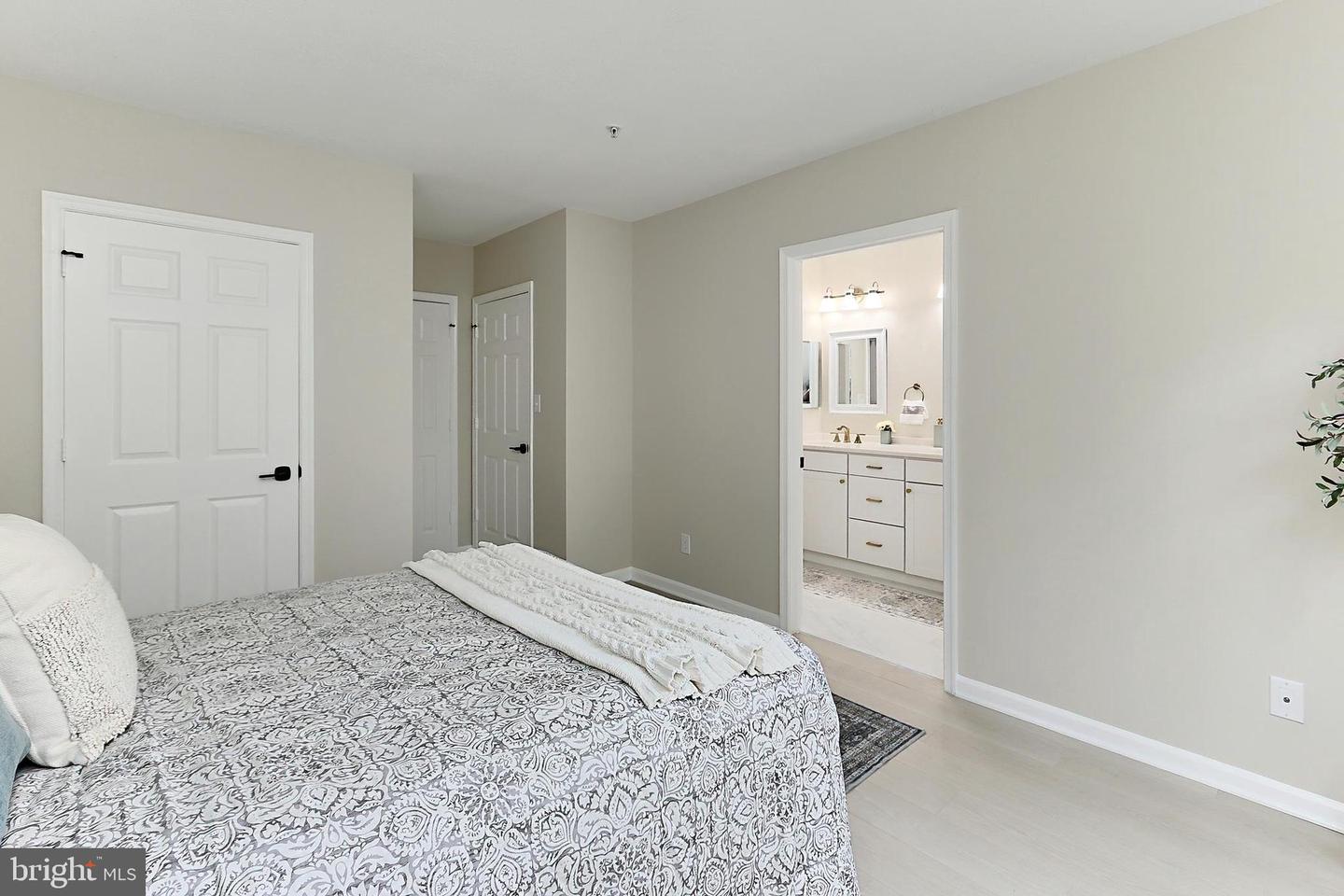 20301 BEECHWOOD TER #203, ASHBURN, Virginia 20147, 2 Bedrooms Bedrooms, ,1 BathroomBathrooms,Residential,For sale,20301 BEECHWOOD TER #203,VALO2095986 MLS # VALO2095986