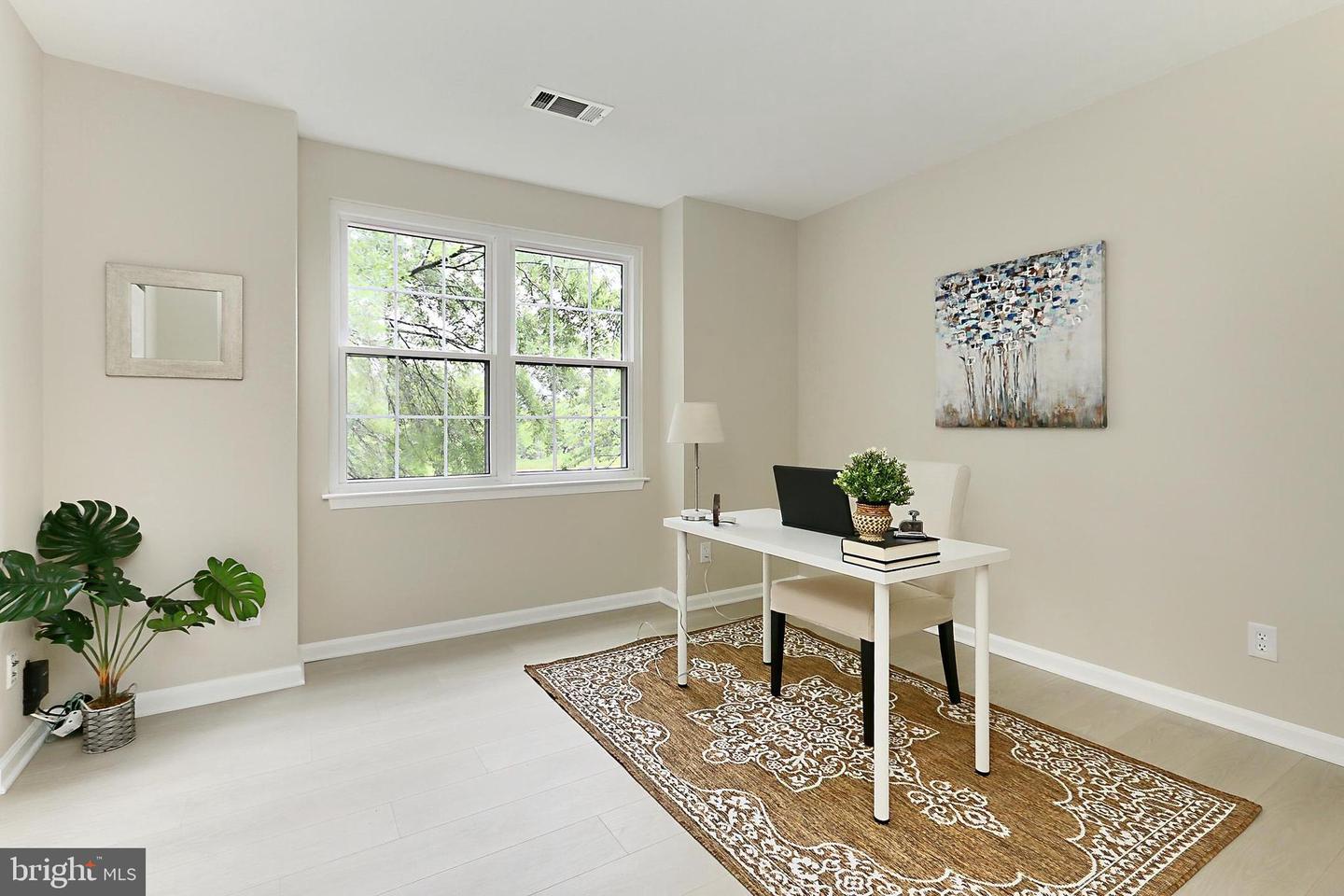 20301 BEECHWOOD TER #203, ASHBURN, Virginia 20147, 2 Bedrooms Bedrooms, ,1 BathroomBathrooms,Residential,For sale,20301 BEECHWOOD TER #203,VALO2095986 MLS # VALO2095986