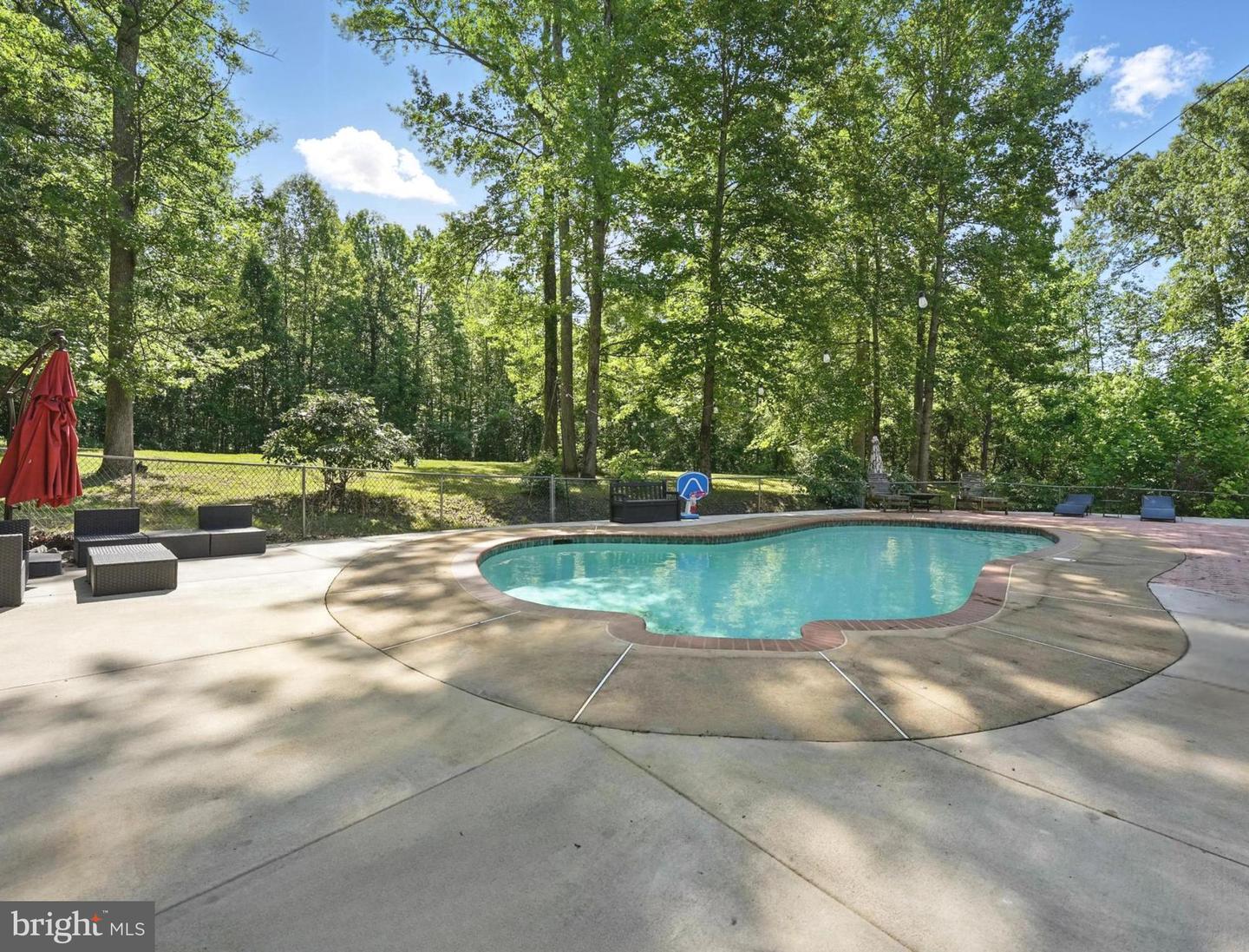 5 RETREAT LN, FREDERICKSBURG, Virginia 22405, 4 Bedrooms Bedrooms, ,3 BathroomsBathrooms,Residential,For sale,5 RETREAT LN,VAST2038664 MLS # VAST2038664