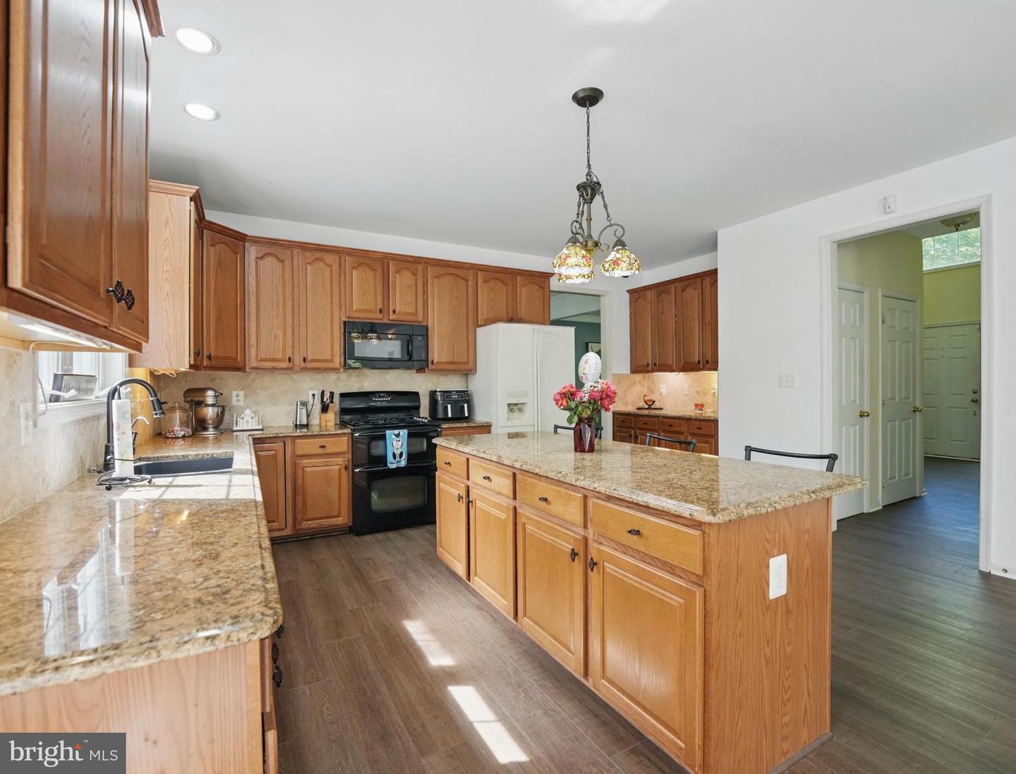 5 RETREAT LN, FREDERICKSBURG, Virginia 22405, 4 Bedrooms Bedrooms, ,3 BathroomsBathrooms,Residential,For sale,5 RETREAT LN,VAST2038664 MLS # VAST2038664