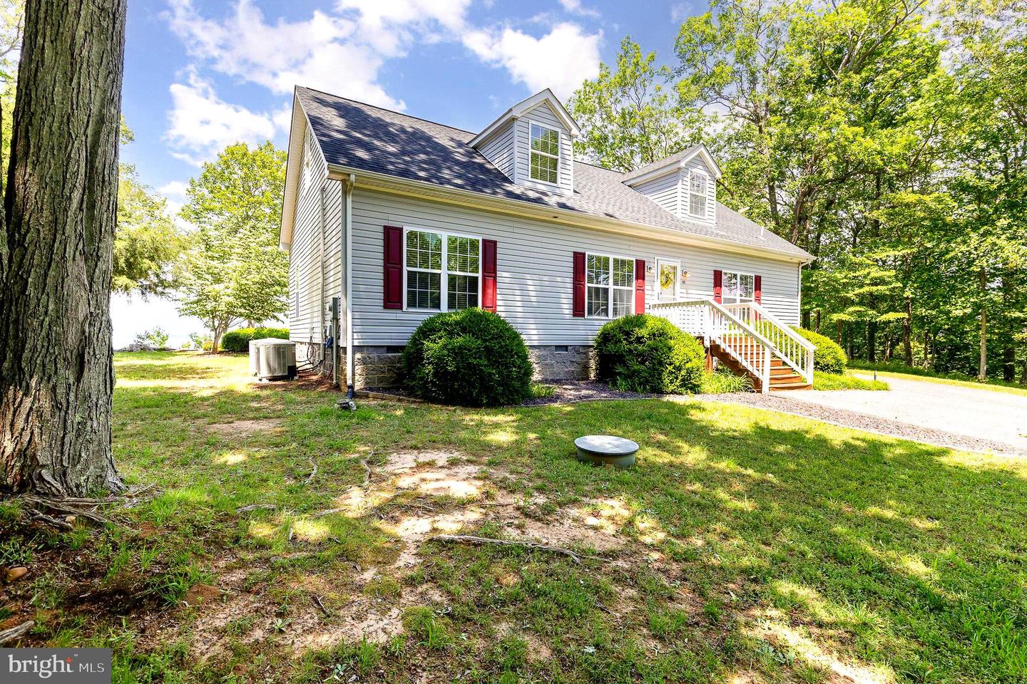 151 BALD EAGLE DR, MONTROSS, Virginia 22520, 3 Bedrooms Bedrooms, ,3 BathroomsBathrooms,Residential,For sale,151 BALD EAGLE DR,VAWE2008894 MLS # VAWE2008894