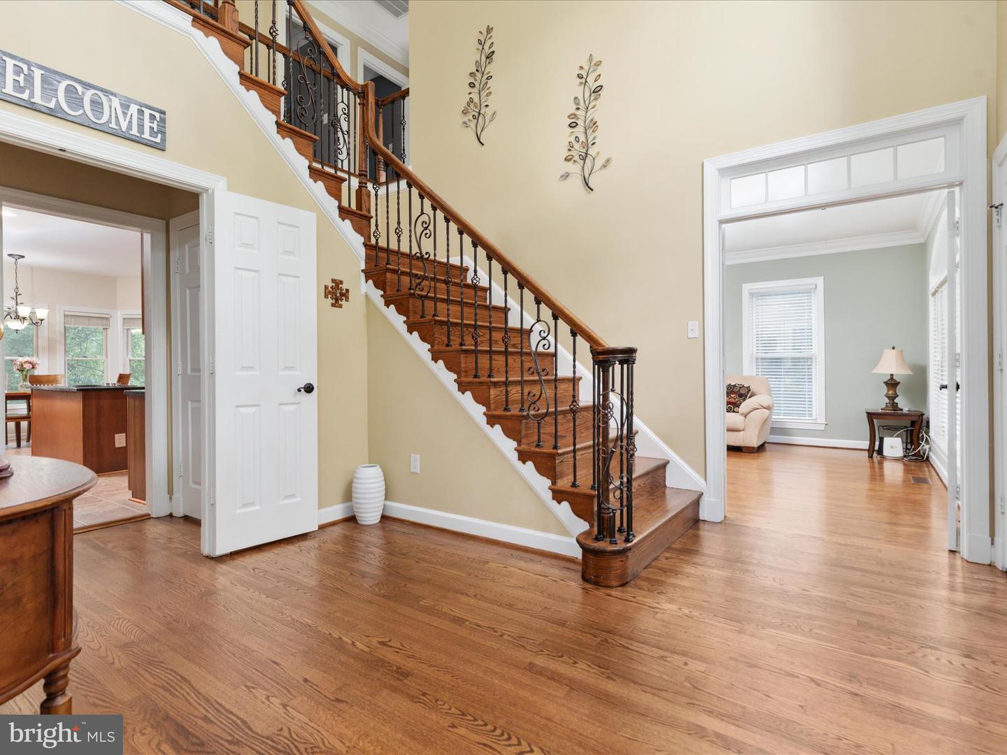 11905 HENDERSON CT, CLIFTON, Virginia 20124, 5 Bedrooms Bedrooms, ,4 BathroomsBathrooms,Residential,For sale,11905 HENDERSON CT,VAFX2240820 MLS # VAFX2240820