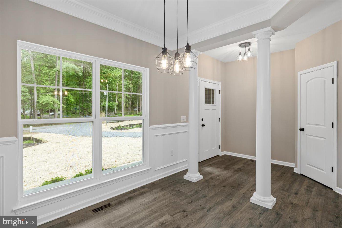 12517 WILDERNESS PARK DR, SPOTSYLVANIA, Virginia 22551, 4 Bedrooms Bedrooms, ,2 BathroomsBathrooms,Residential,For sale,12517 WILDERNESS PARK DR,VASP2033124 MLS # VASP2033124