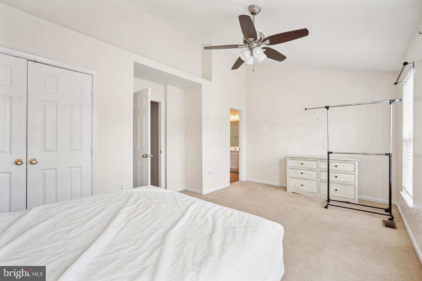 21219 MILLWOOD SQ, STERLING, Virginia 20165, 3 Bedrooms Bedrooms, ,3 BathroomsBathrooms,Residential,For sale,21219 MILLWOOD SQ,VALO2096498 MLS # VALO2096498