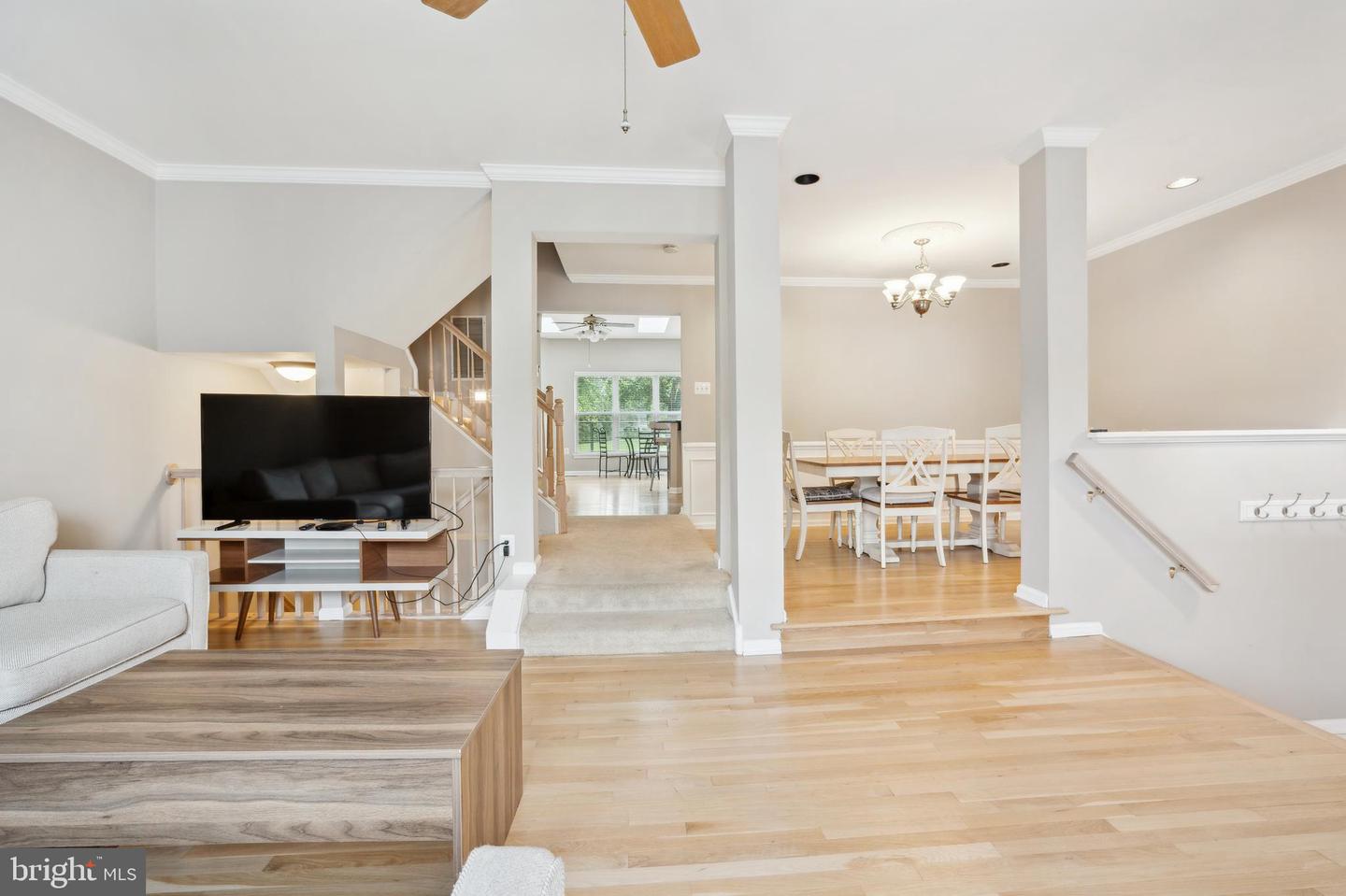 21219 MILLWOOD SQ, STERLING, Virginia 20165, 3 Bedrooms Bedrooms, ,3 BathroomsBathrooms,Residential,For sale,21219 MILLWOOD SQ,VALO2096498 MLS # VALO2096498
