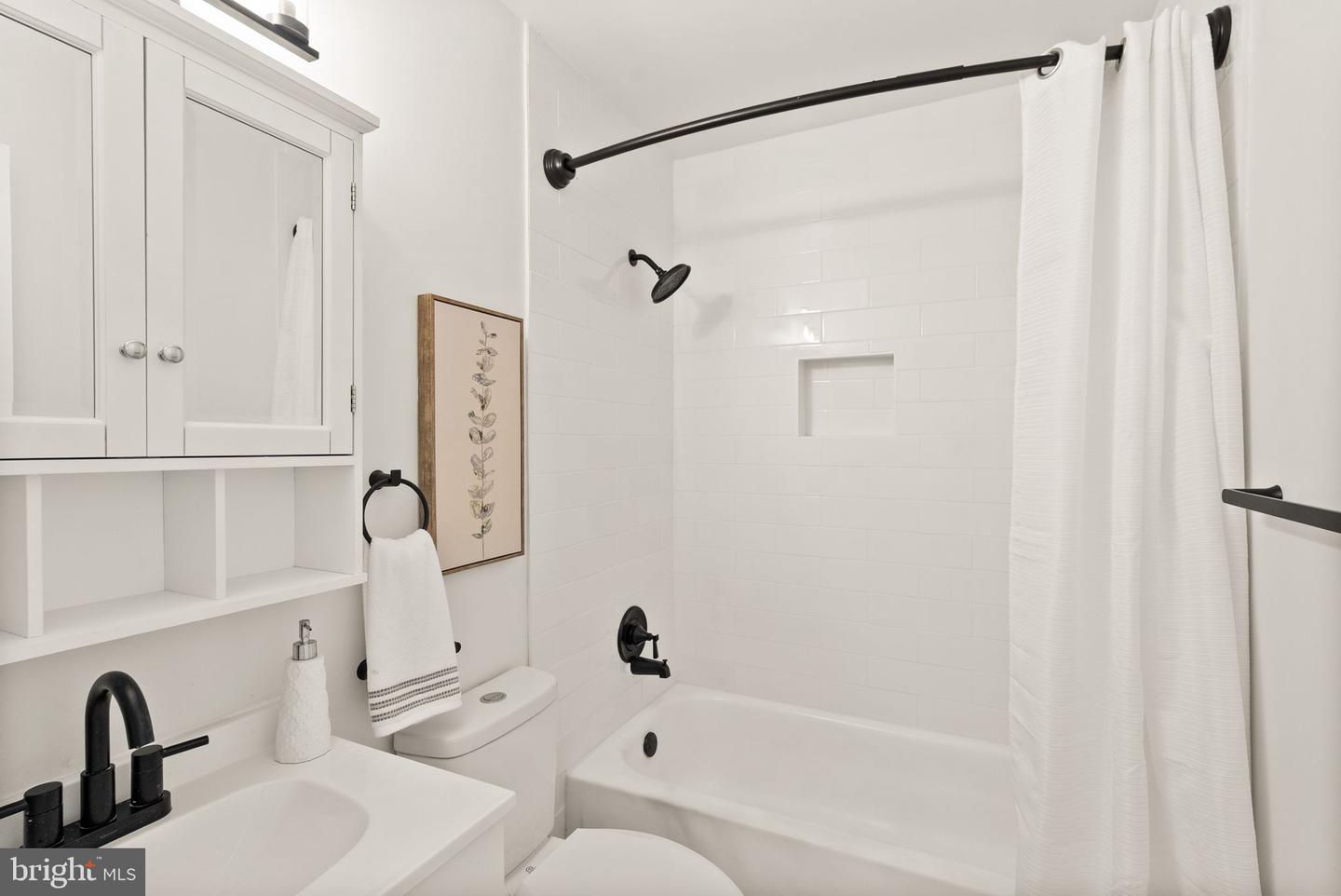 2532 SEDGEWICK PL, DUMFRIES, Virginia 22026, 3 Bedrooms Bedrooms, ,2 BathroomsBathrooms,Residential,For sale,2532 SEDGEWICK PL,VAPW2094744 MLS # VAPW2094744