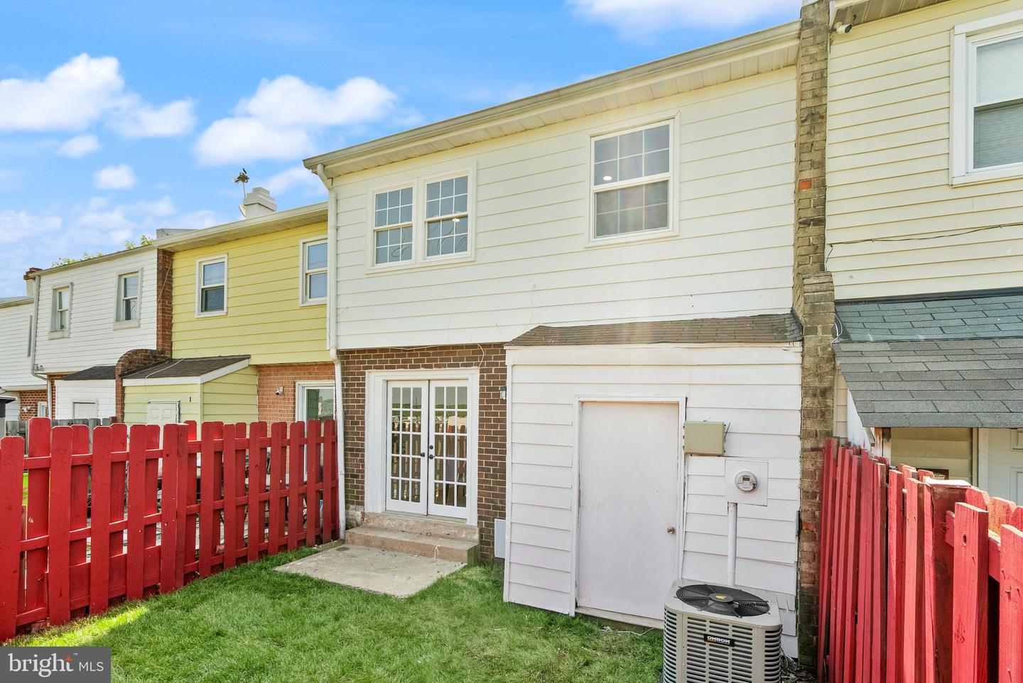 2532 SEDGEWICK PL, DUMFRIES, Virginia 22026, 3 Bedrooms Bedrooms, ,2 BathroomsBathrooms,Residential,For sale,2532 SEDGEWICK PL,VAPW2094744 MLS # VAPW2094744